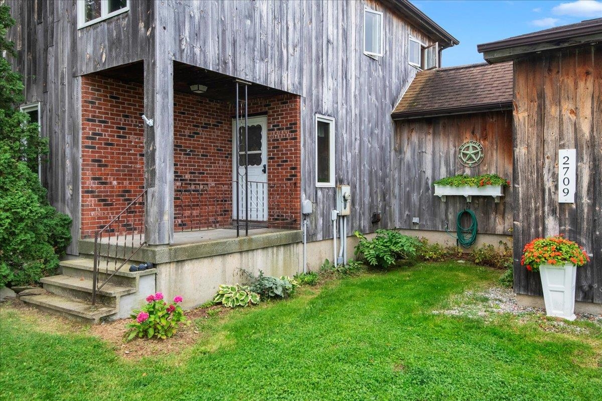 2709 Fuller Mountain Road Property Photo 4