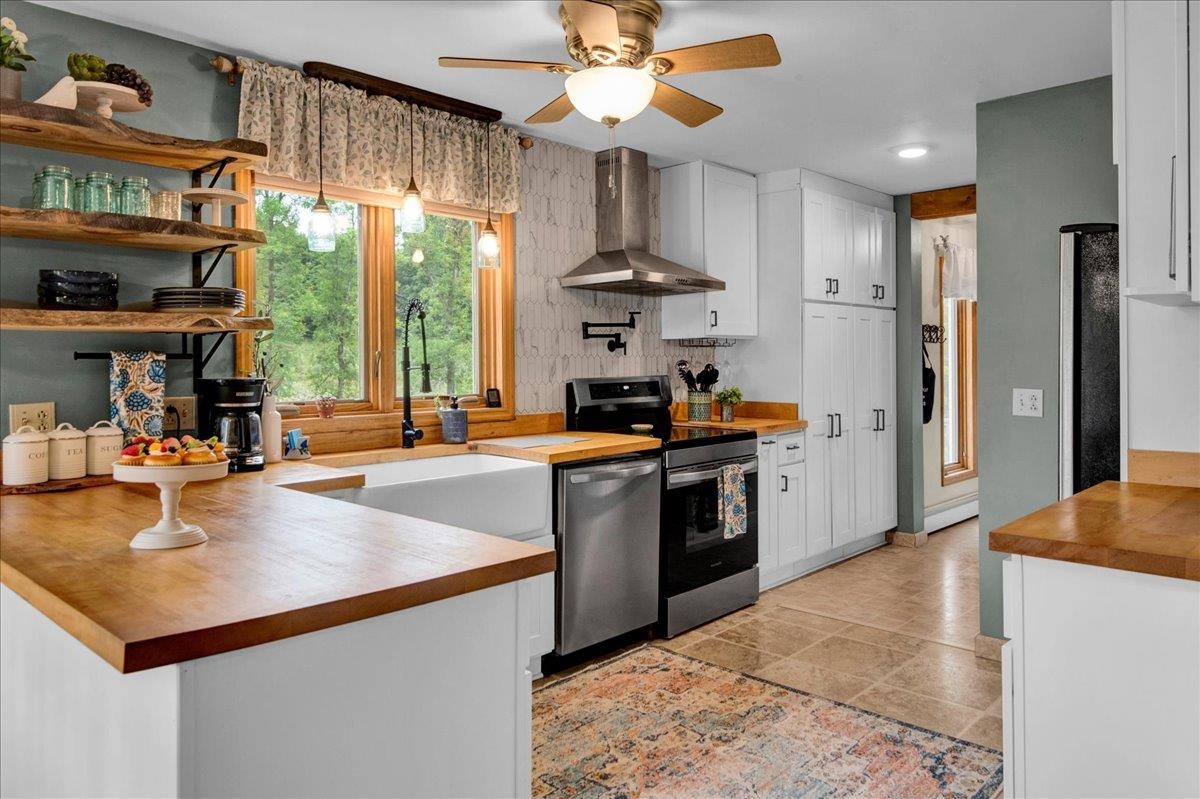 2709 Fuller Mountain Road Property Photo 11