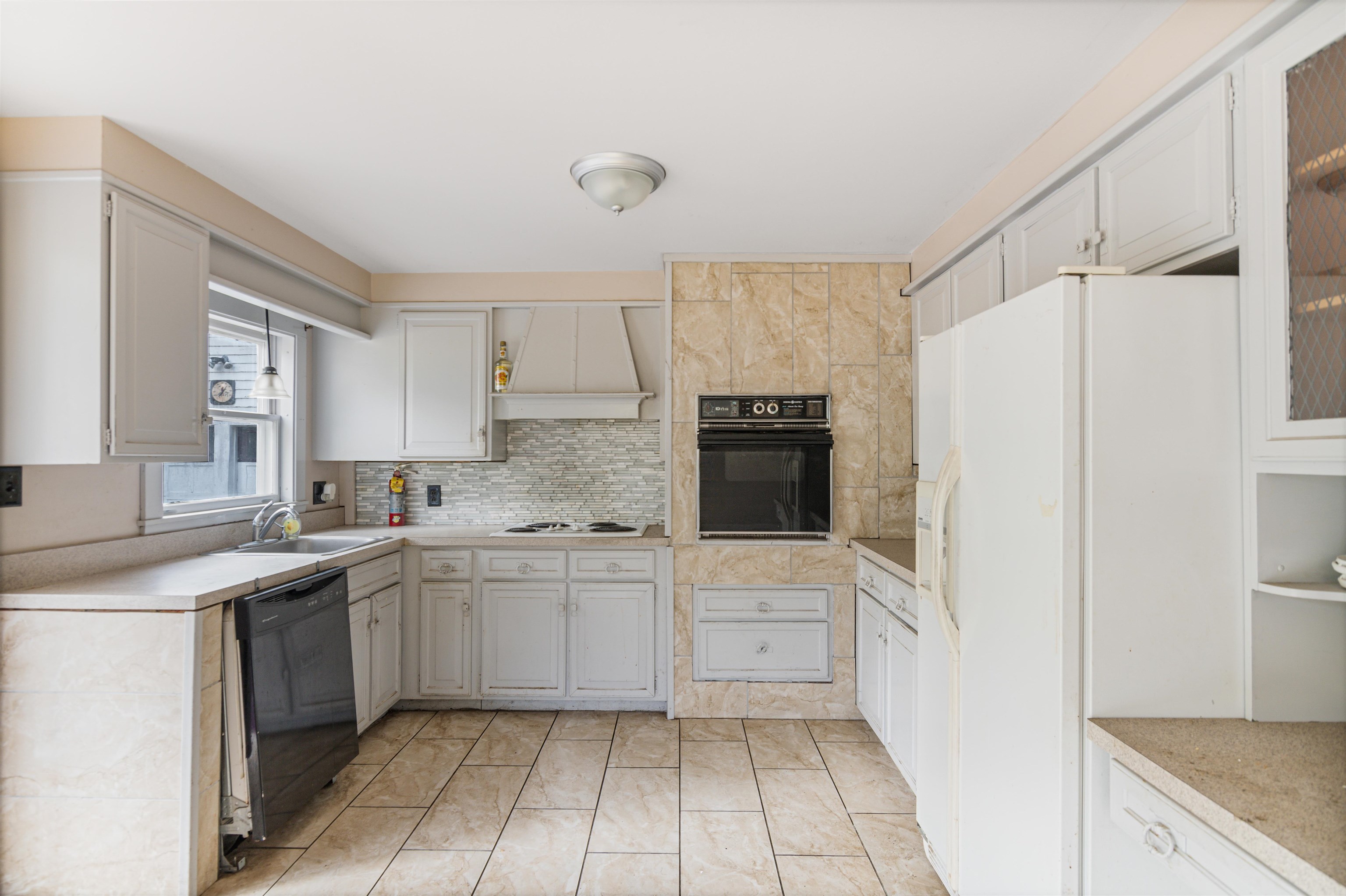 5124 Williston Road Property Photo 9