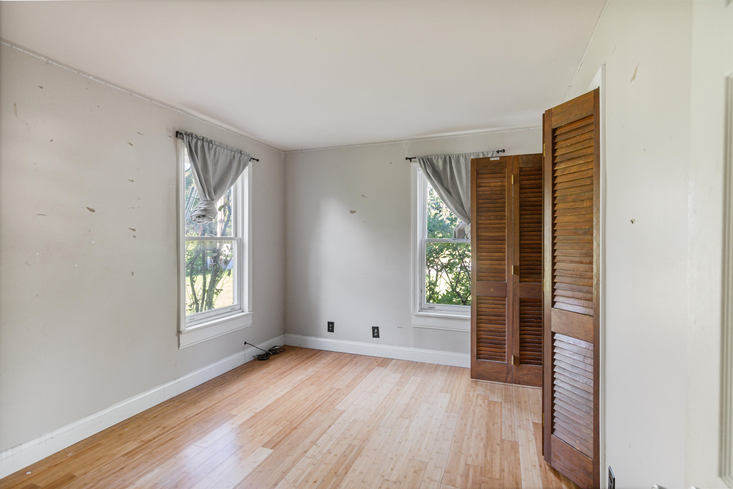 5124 Williston Road Property Photo 13