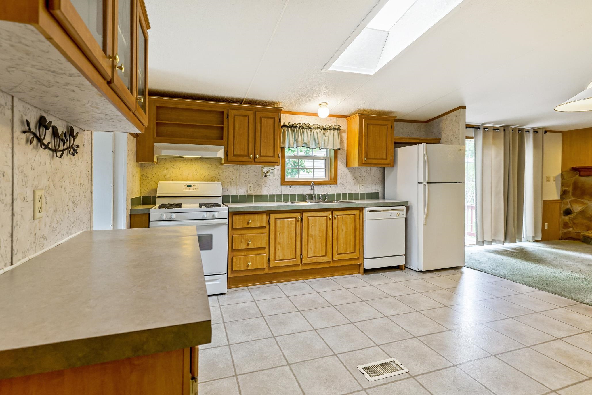 2477 Vt Route 105 Road Property Photo 12