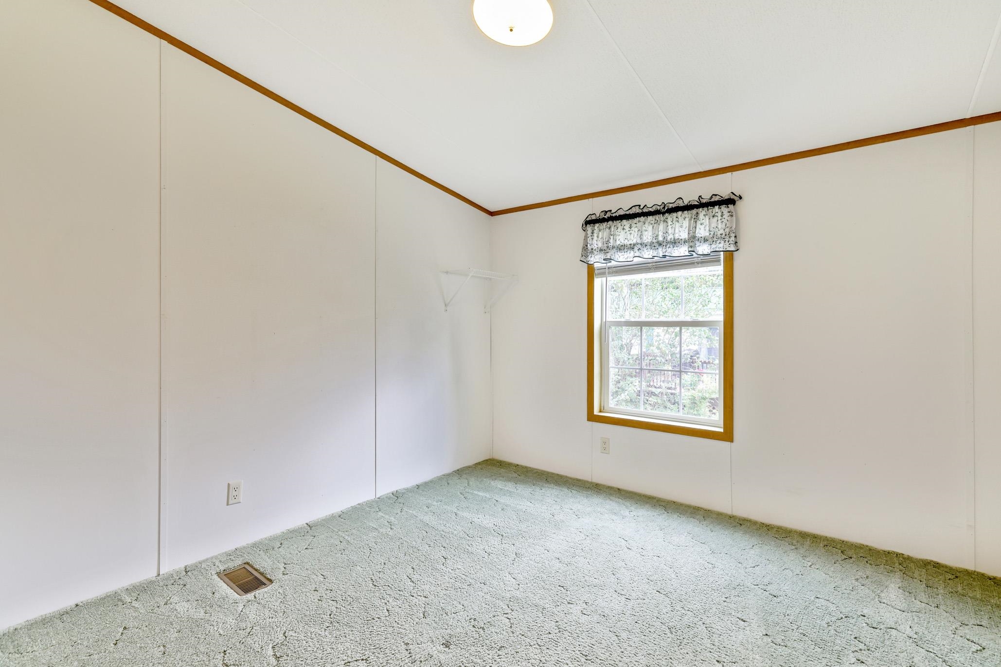 2477 Vt Route 105 Road Property Photo 23