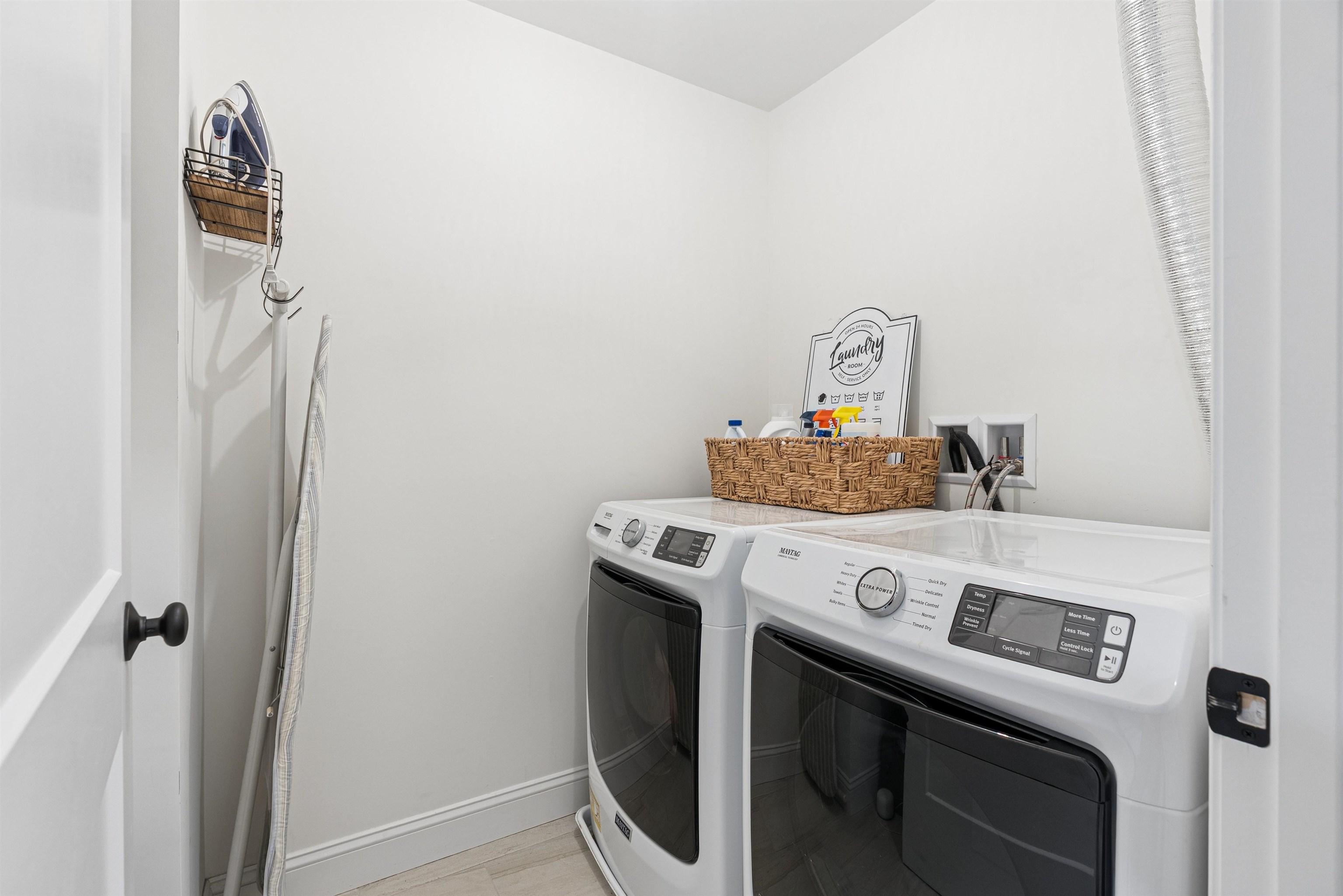 38 Walford Lane Property Photo 37