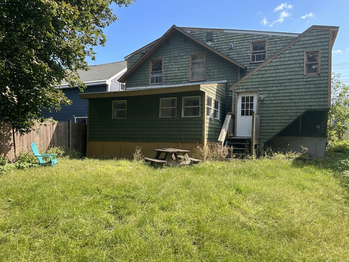 446 Colchester Avenue Property Photo 29