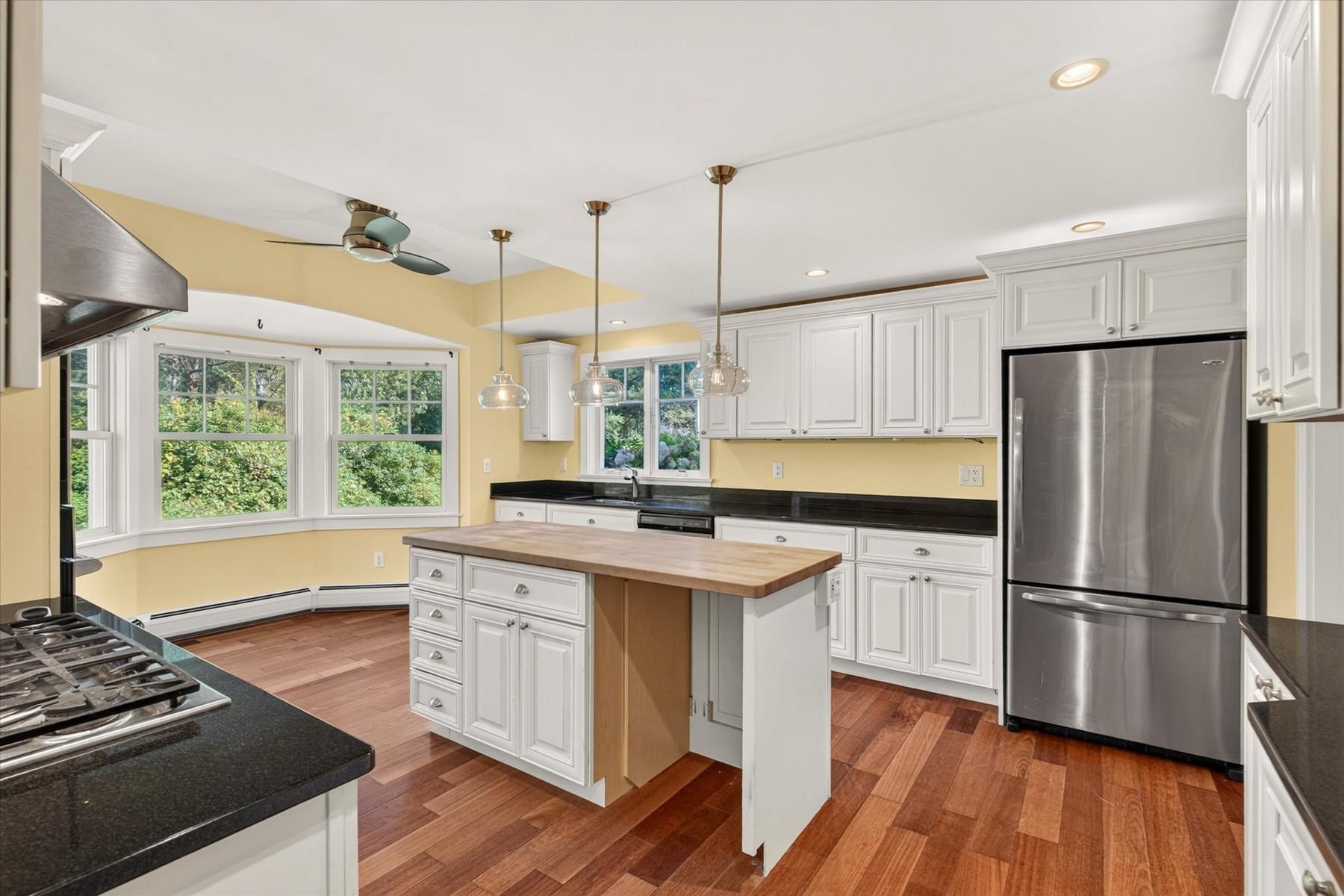2011 Sangamon Road Property Photo 23