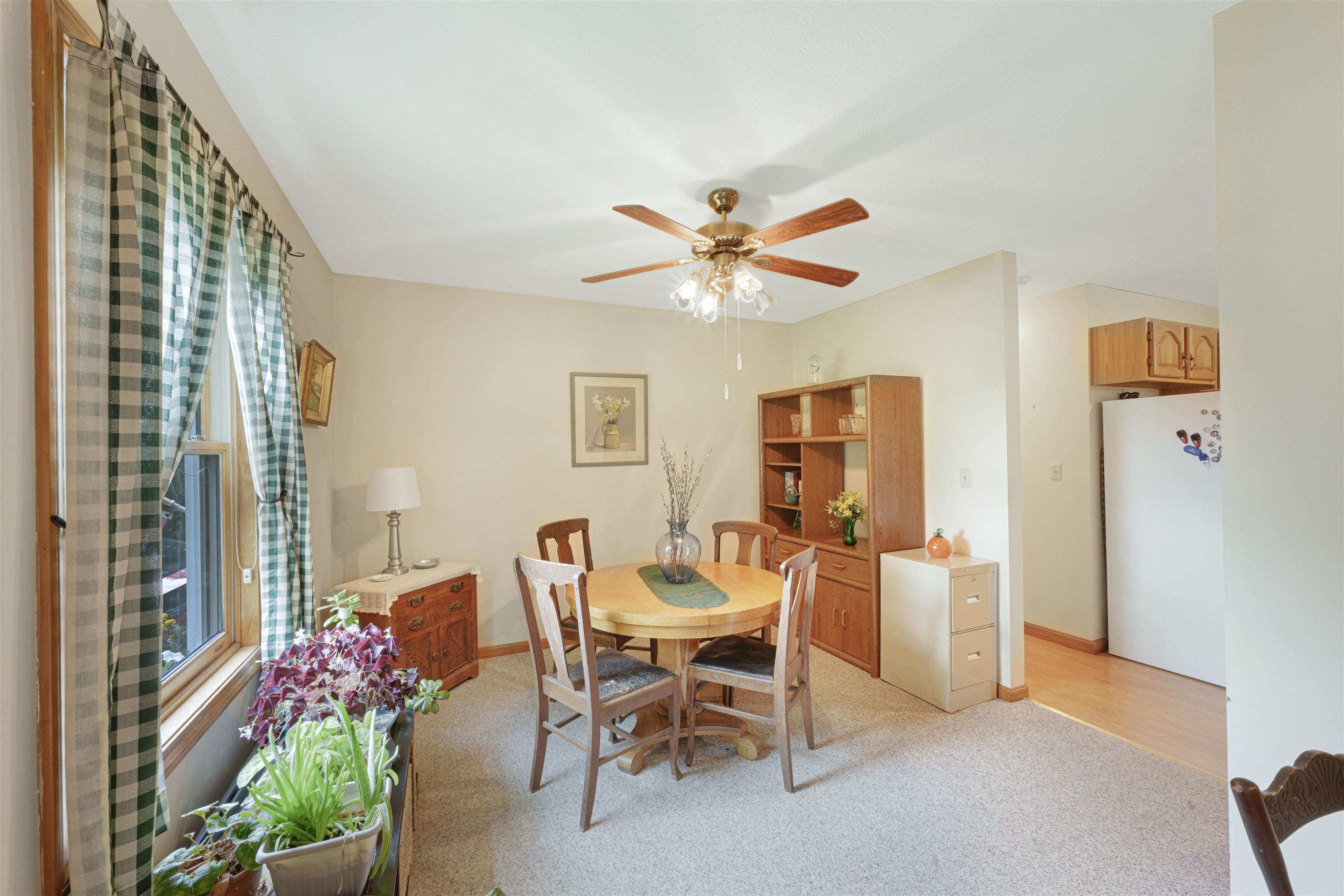 26 Waynes World Road Property Photo 11