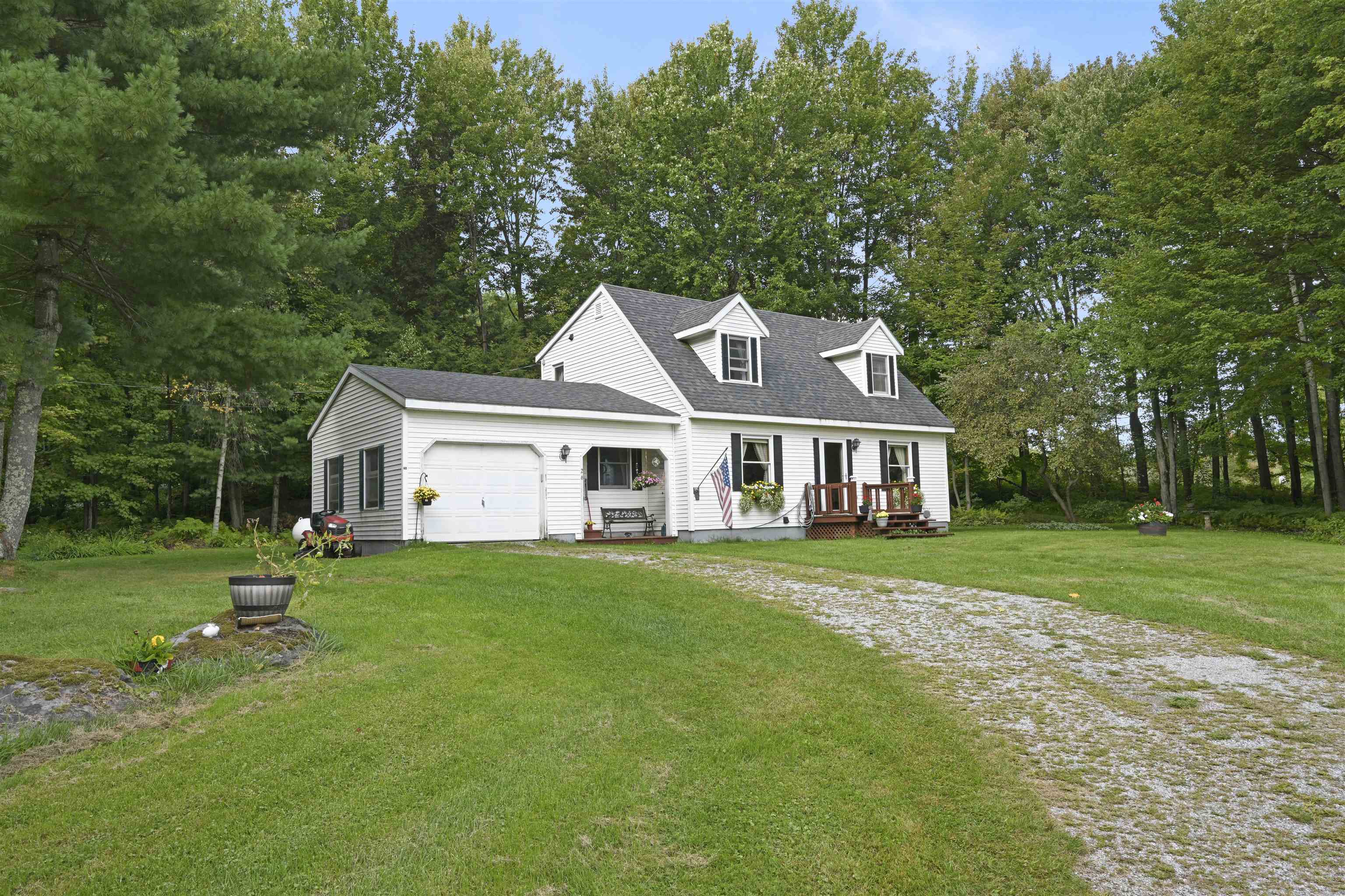 26 Waynes World Road Property Photo 27