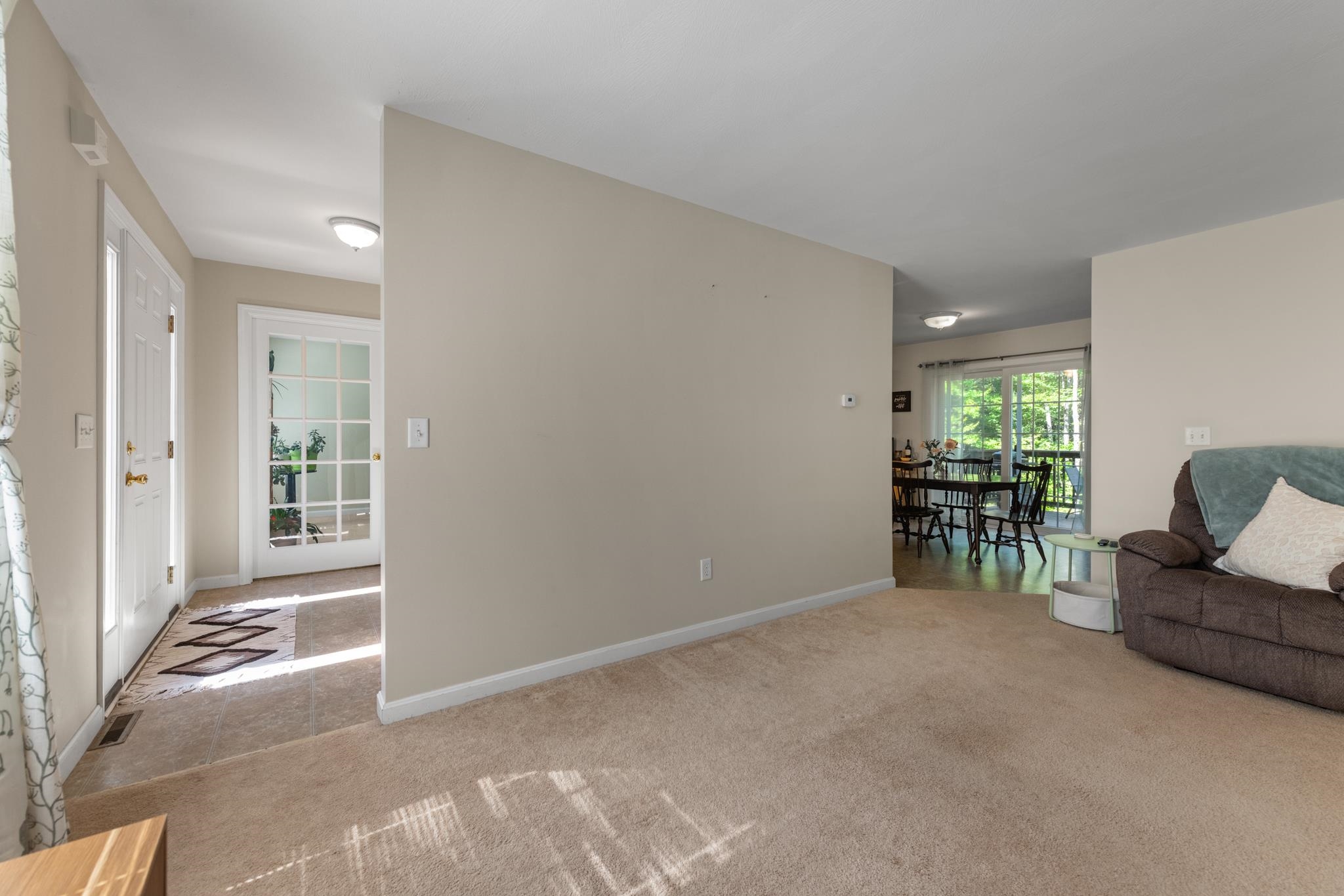 112 Robieson Drive Property Photo 5