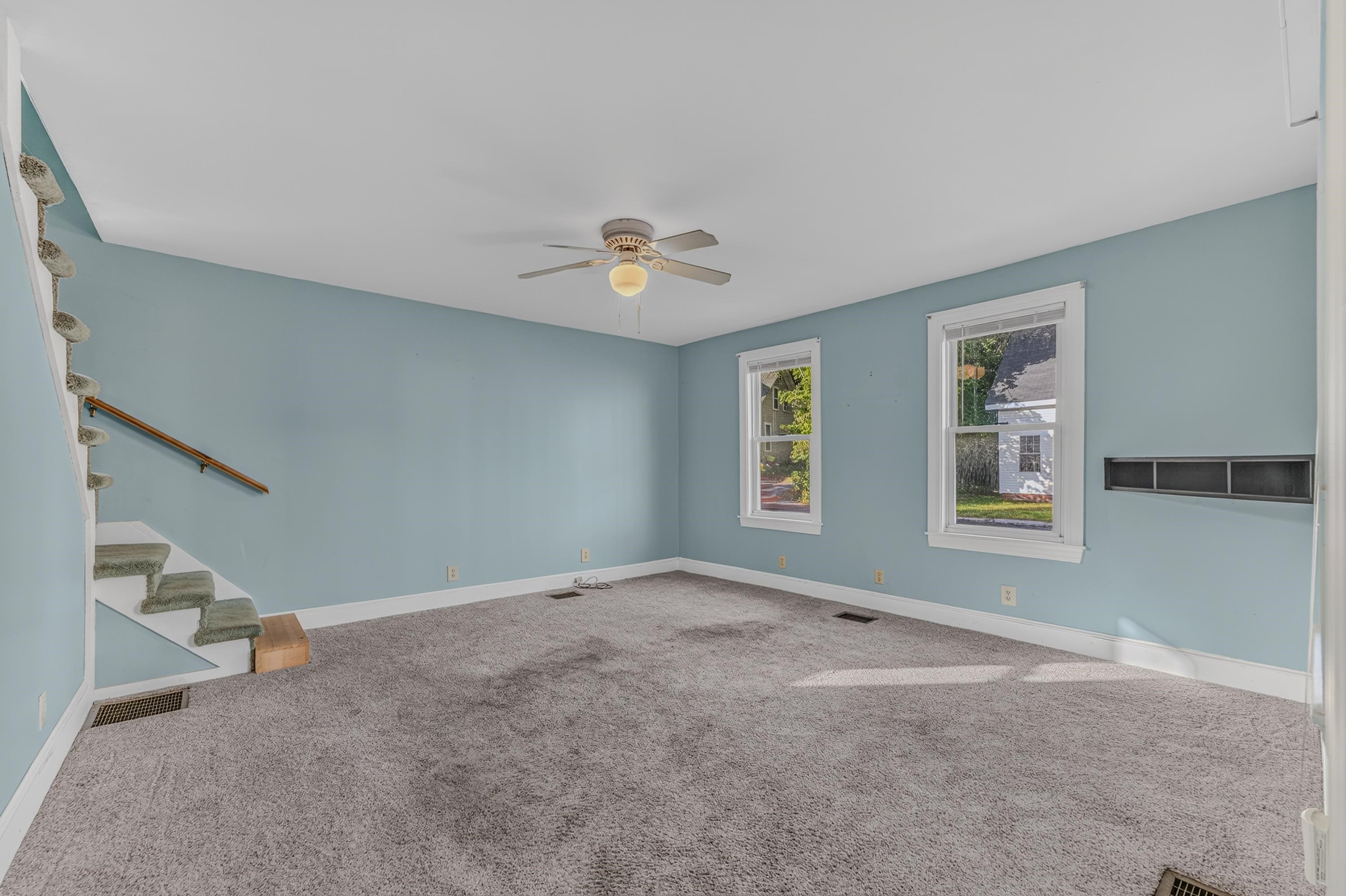 51 School Street Property Photo 21