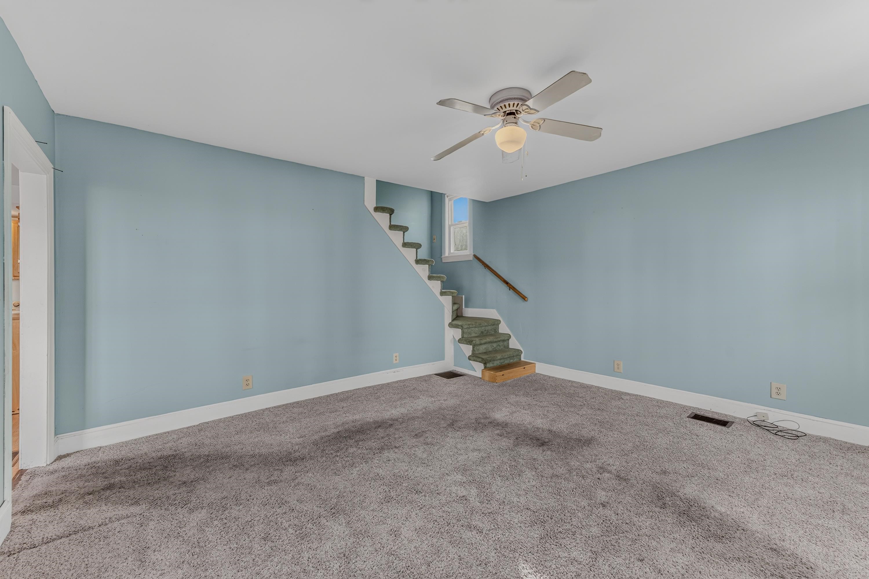 51 School Street Property Photo 37