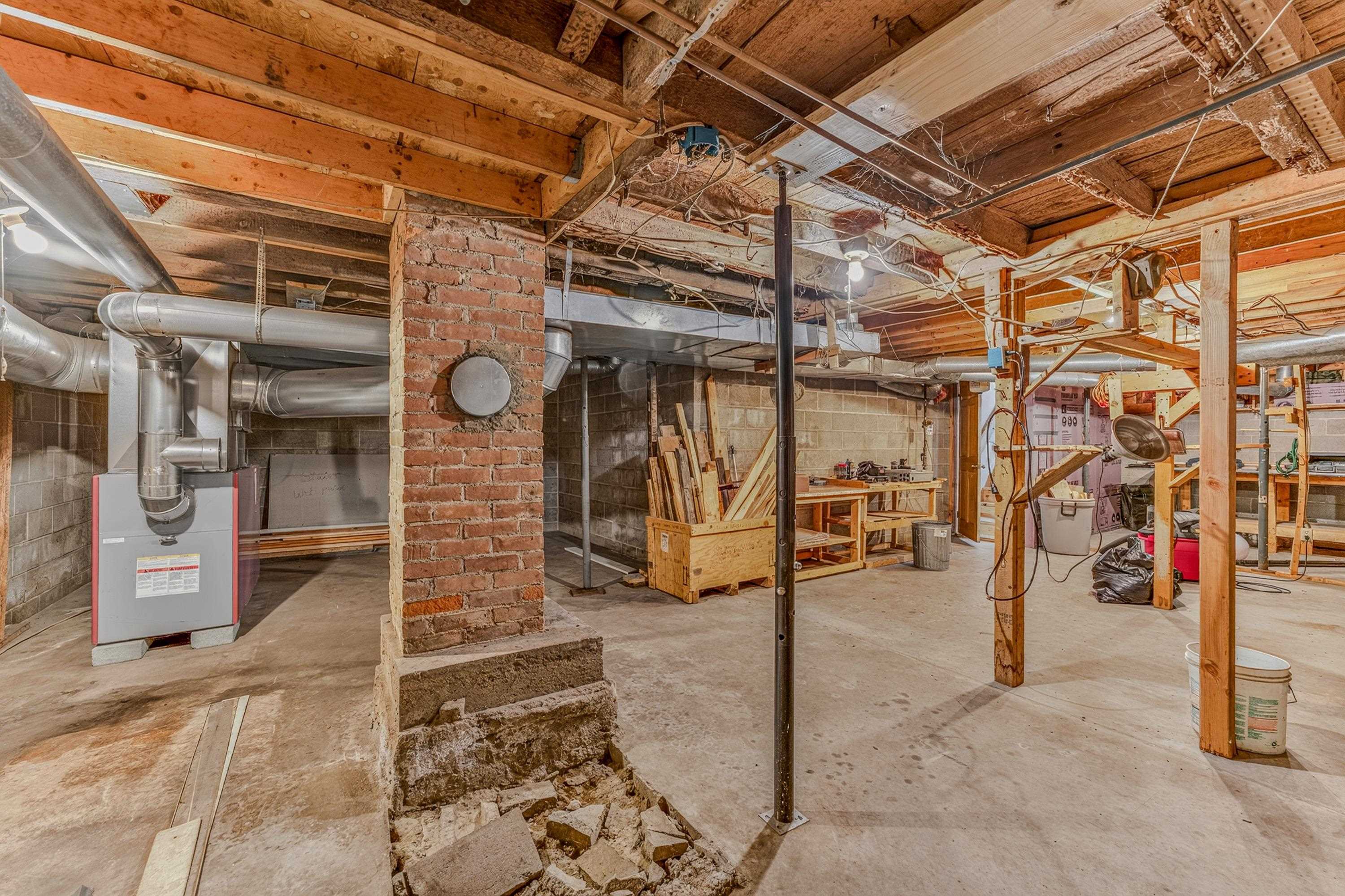 51 School Street Property Photo 43
