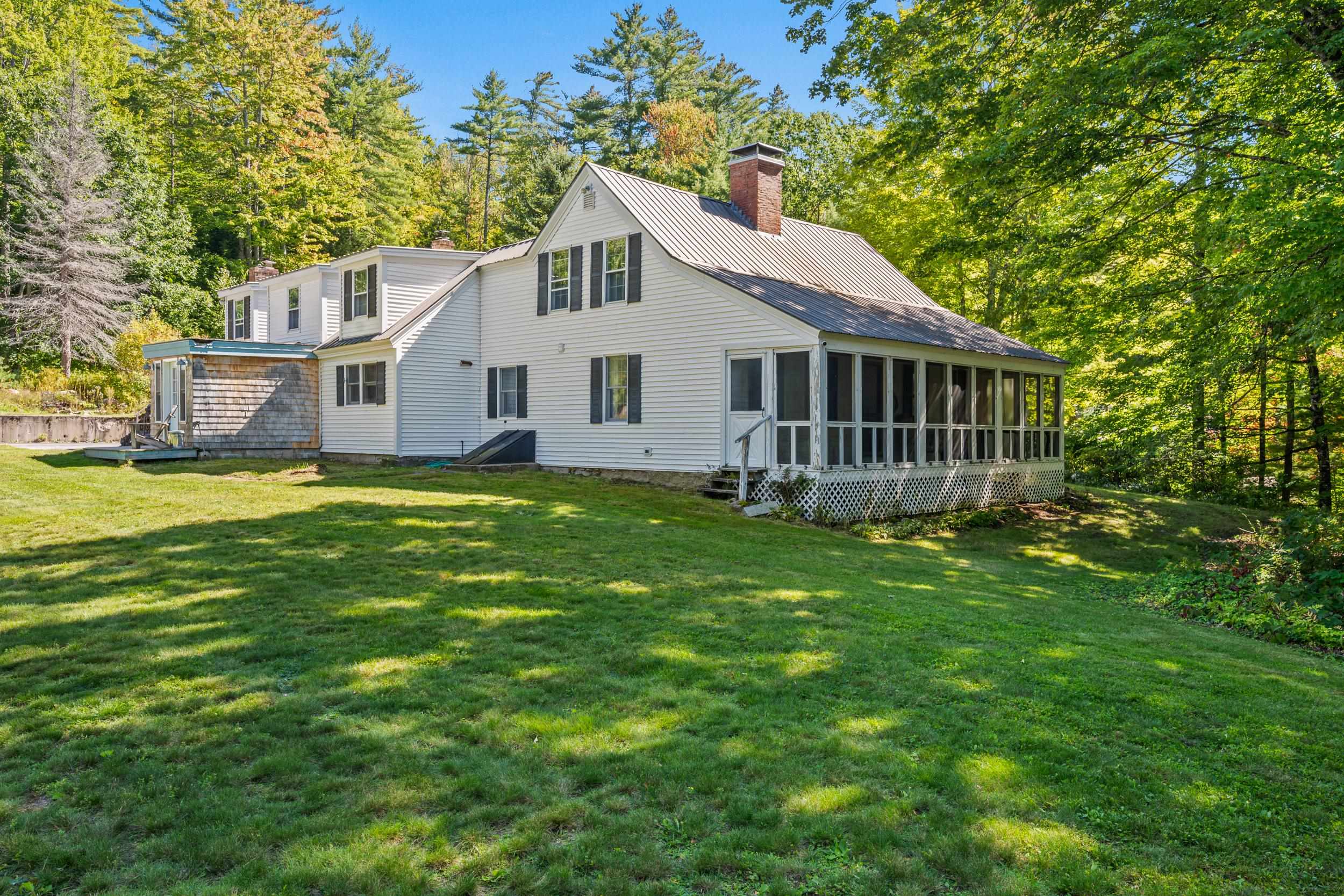 1025 Hurricane Mountain Road Property Photo 2