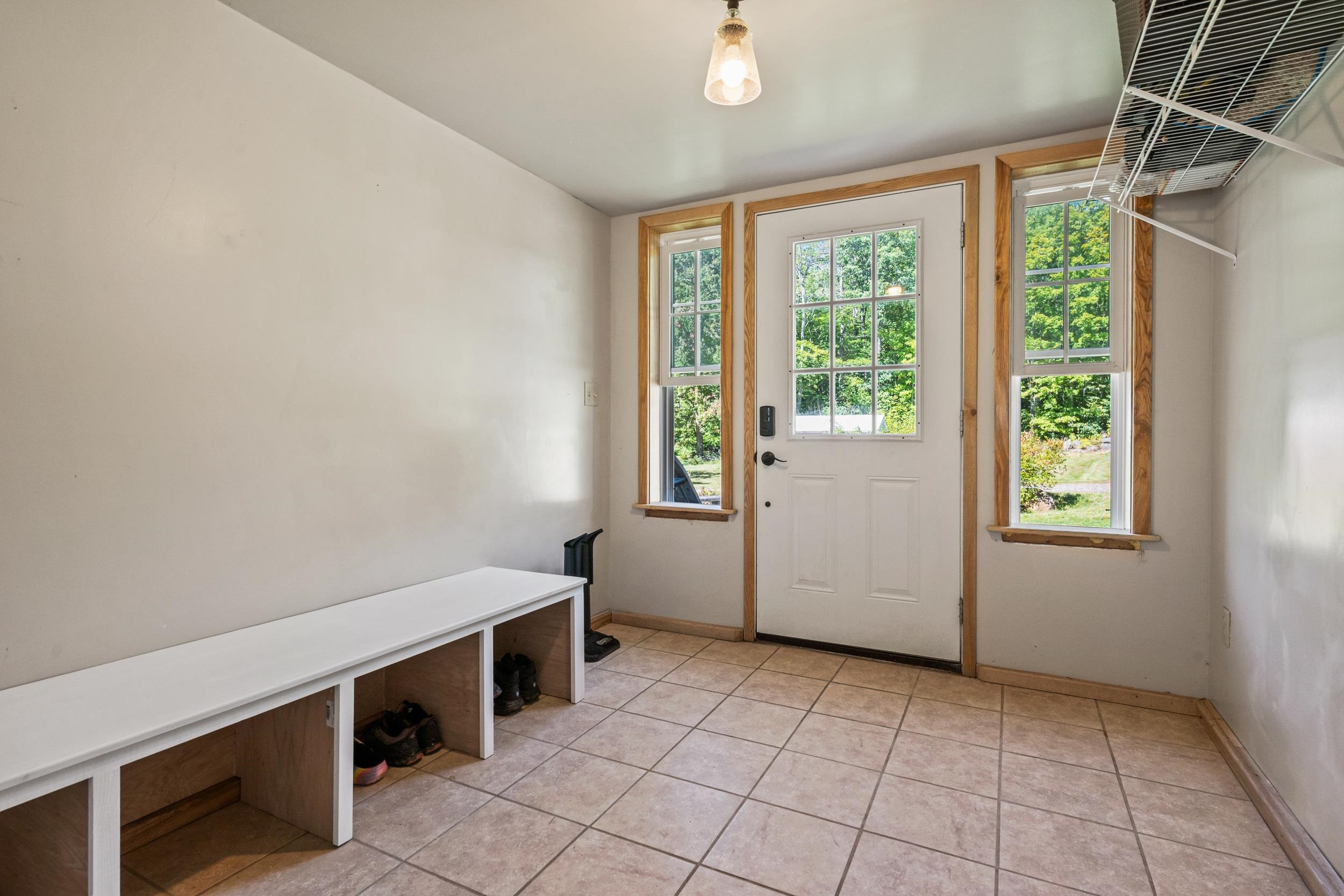 1025 Hurricane Mountain Road Property Photo 5