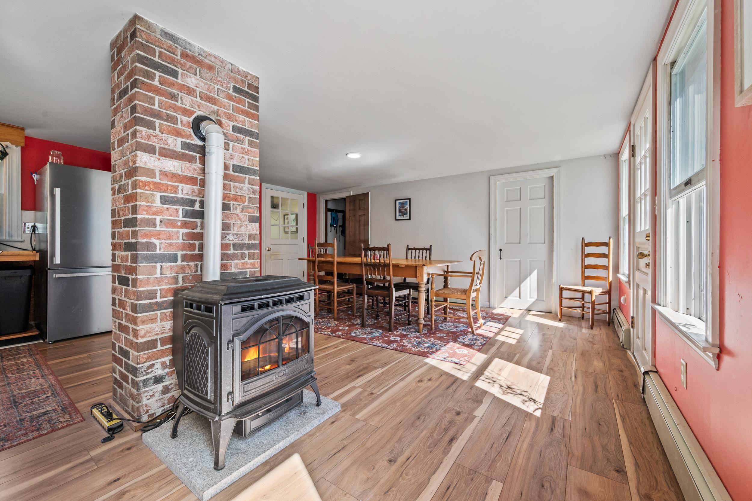 1025 Hurricane Mountain Road Property Photo 9