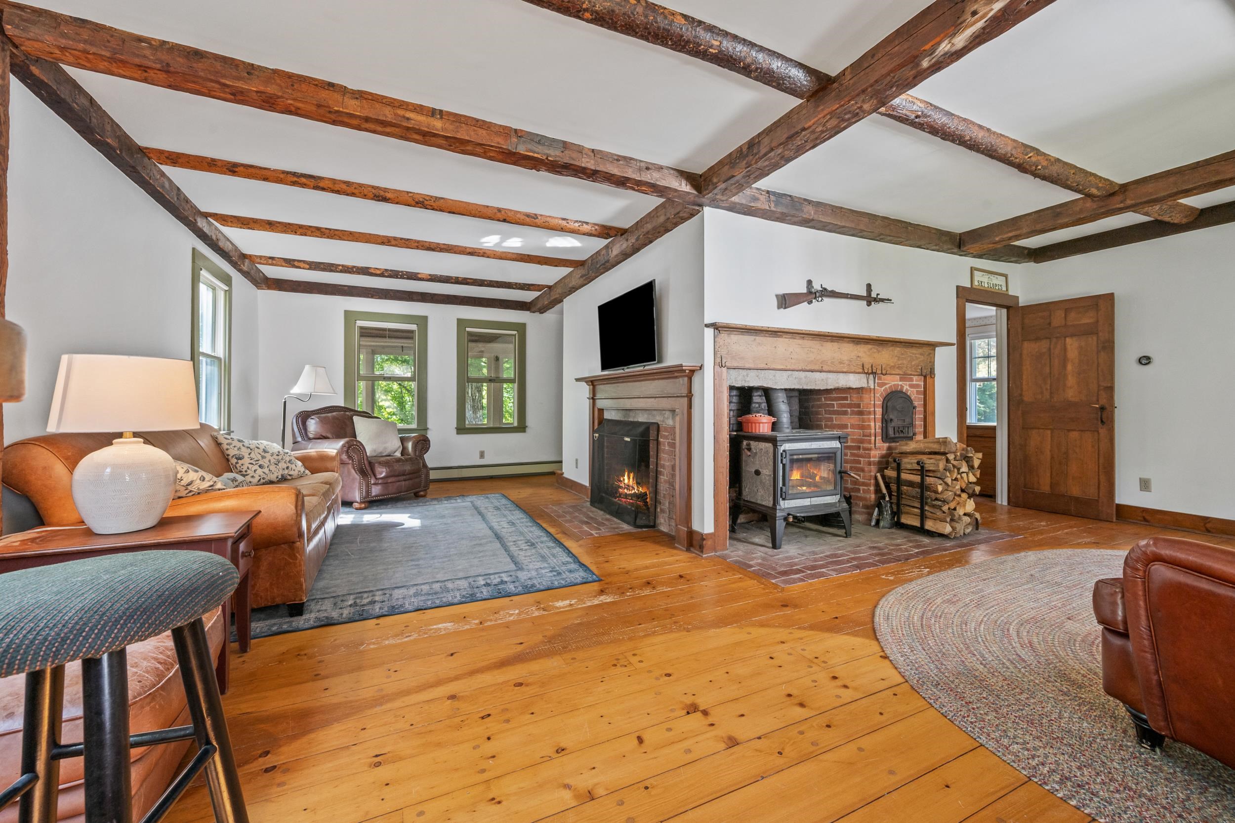 1025 Hurricane Mountain Road Property Photo 18