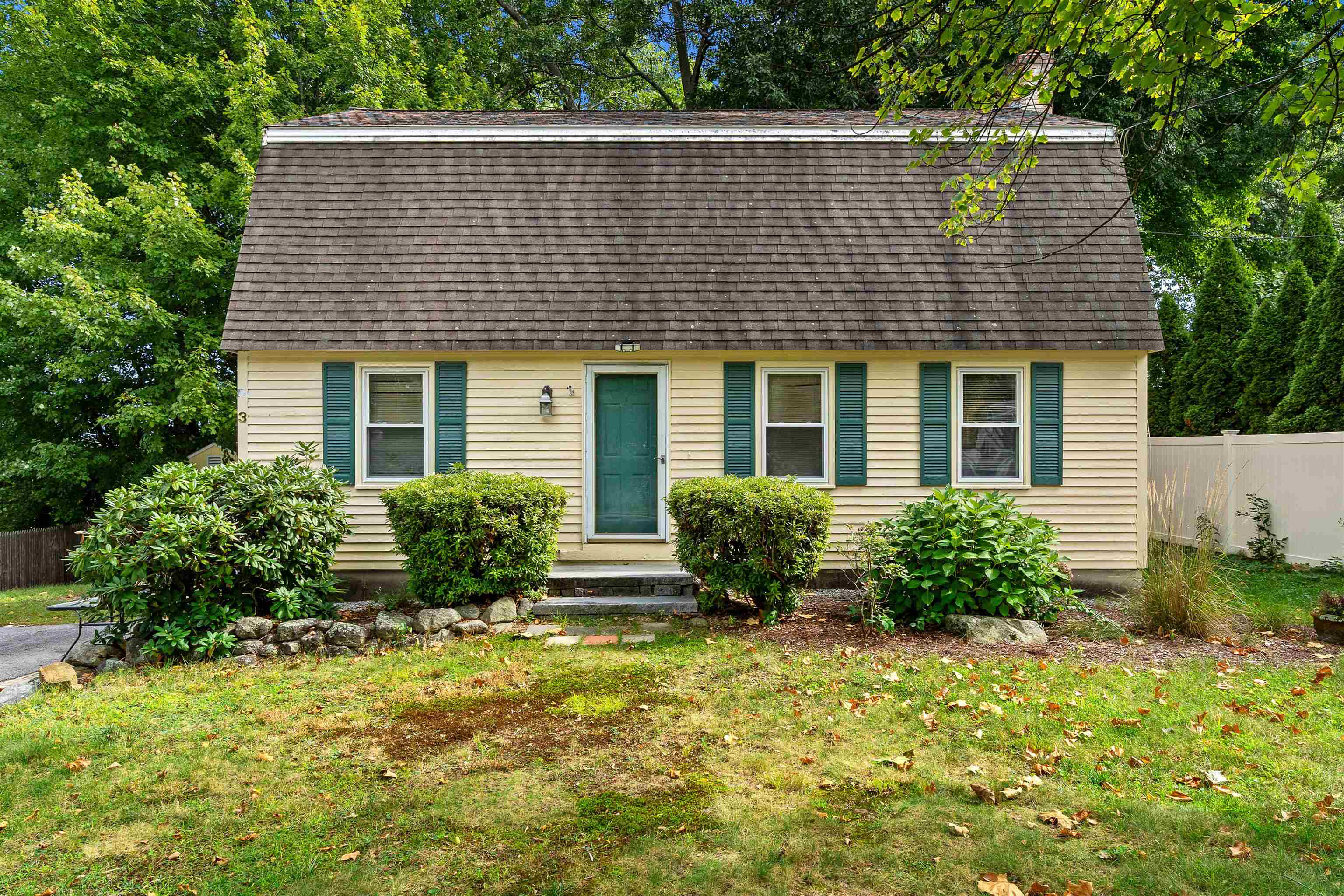 3 Betty Lane Property Photo 1