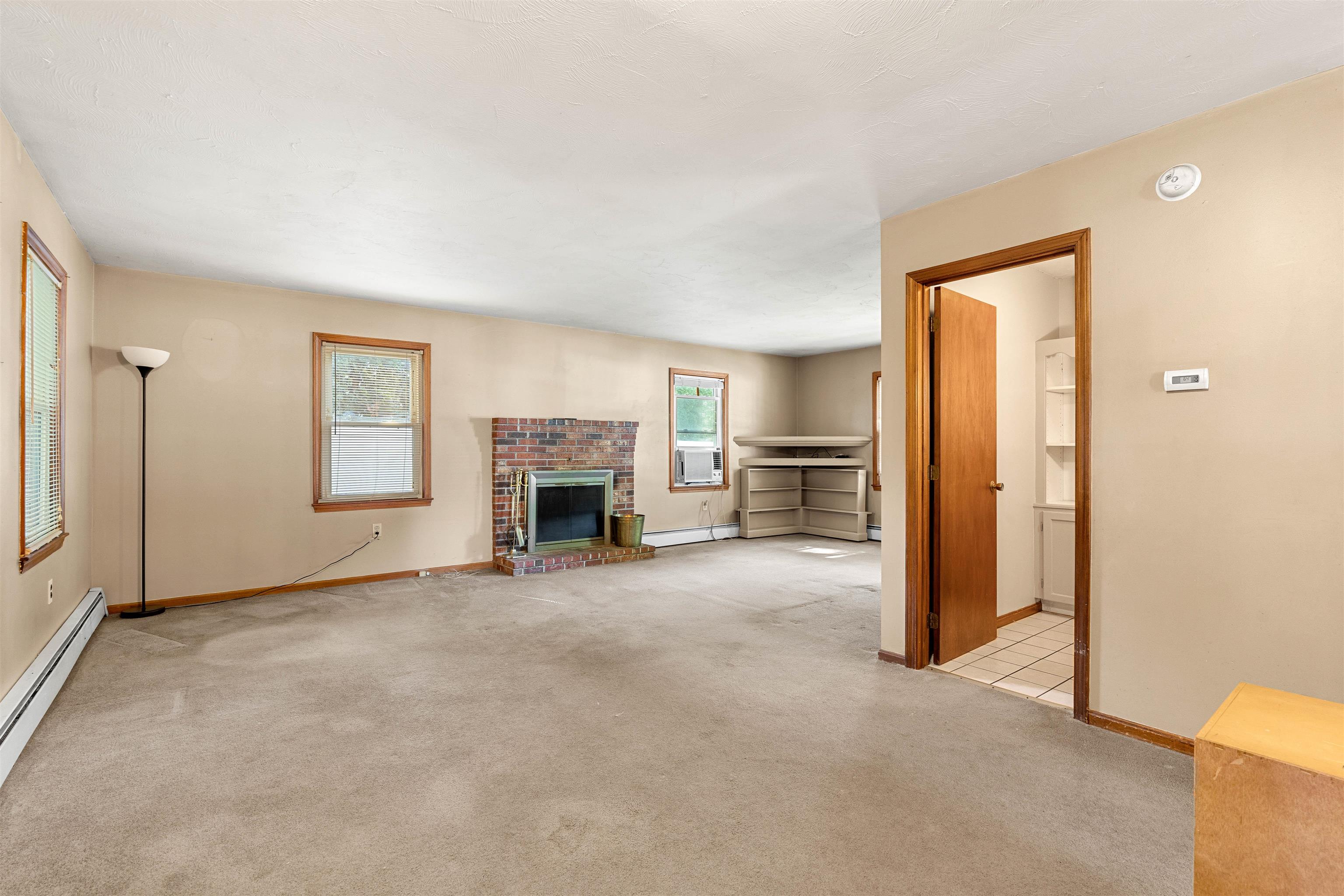 3 Betty Lane Property Photo 10