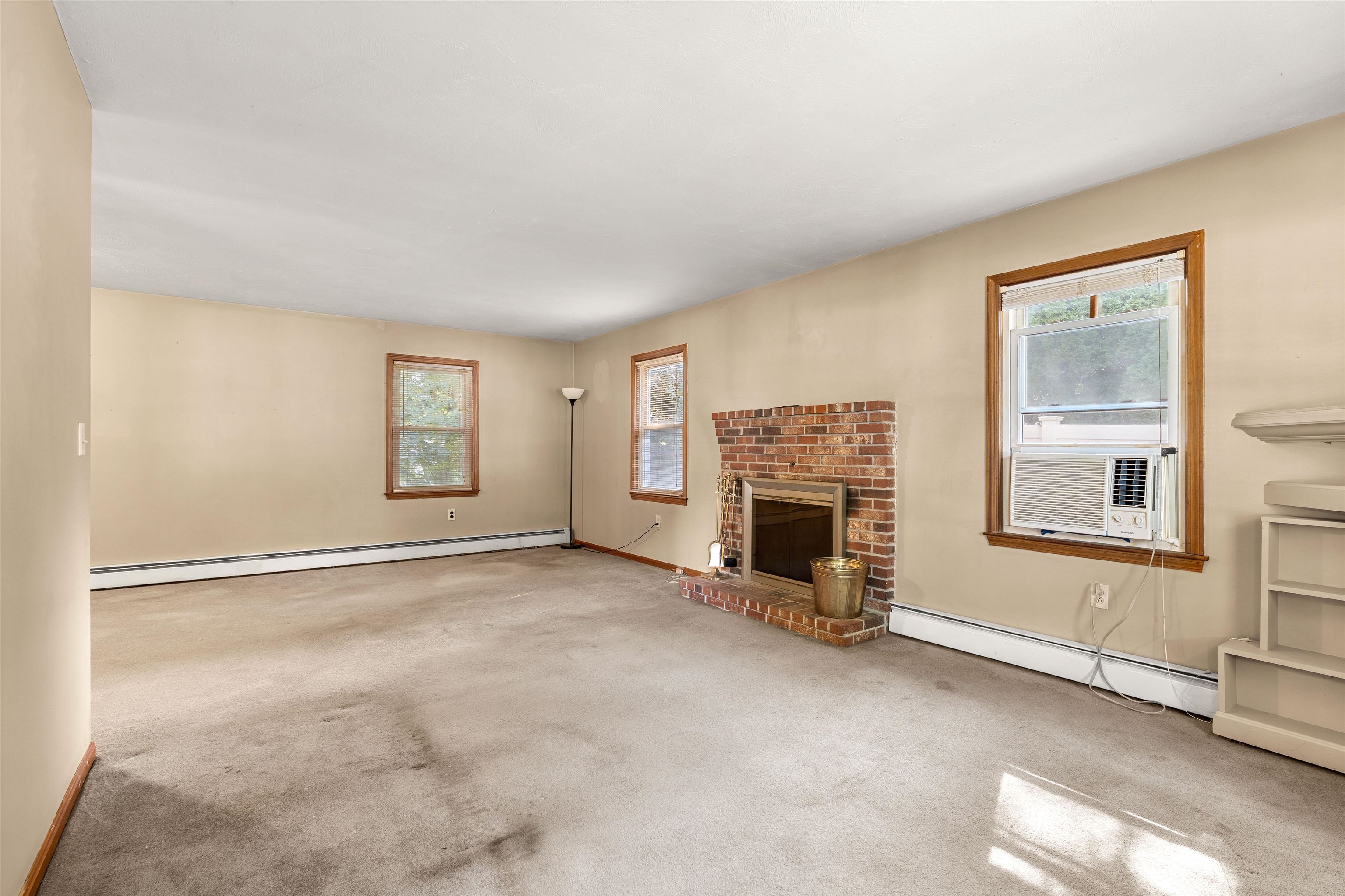3 Betty Lane Property Photo 13