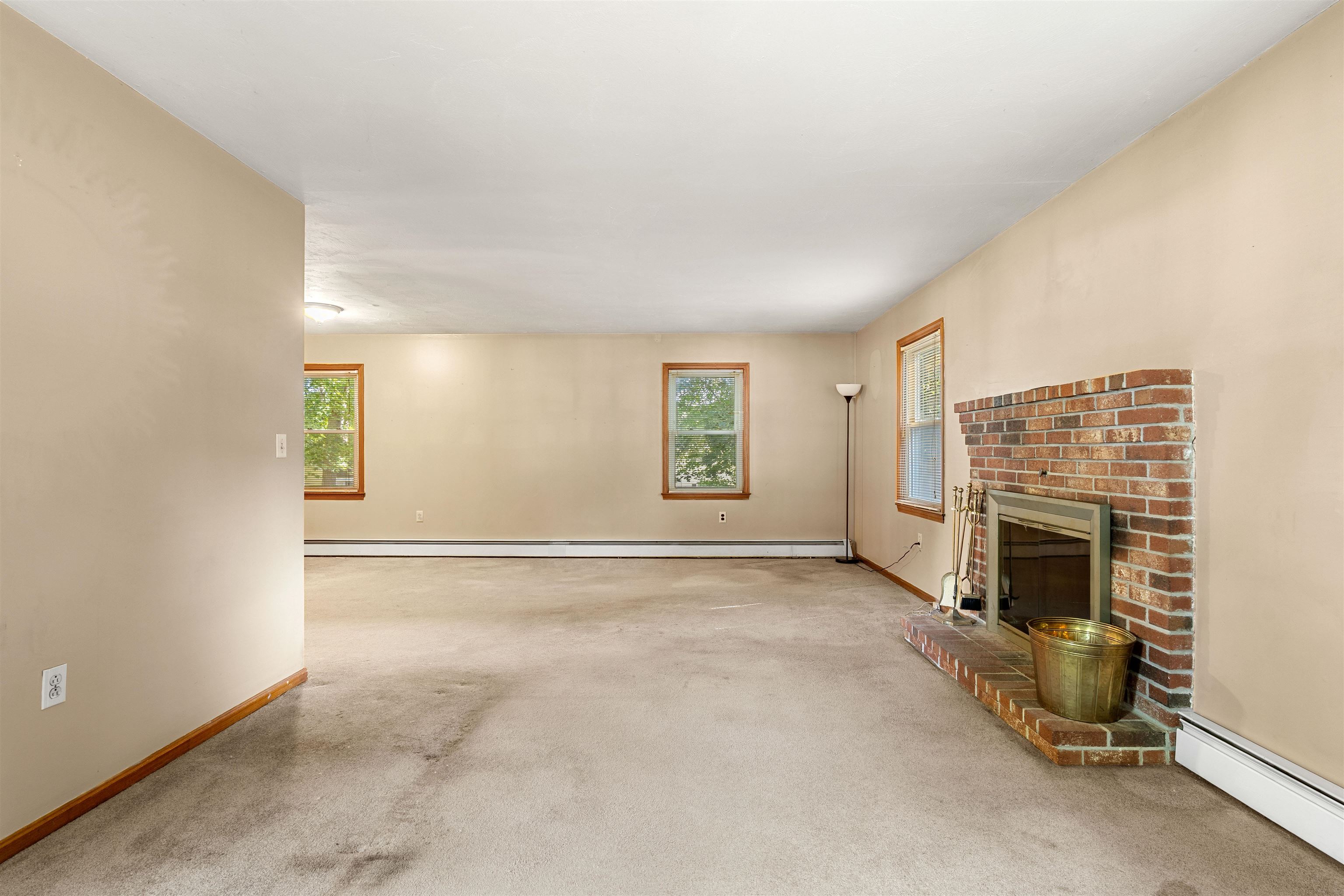 3 Betty Lane Property Photo 14