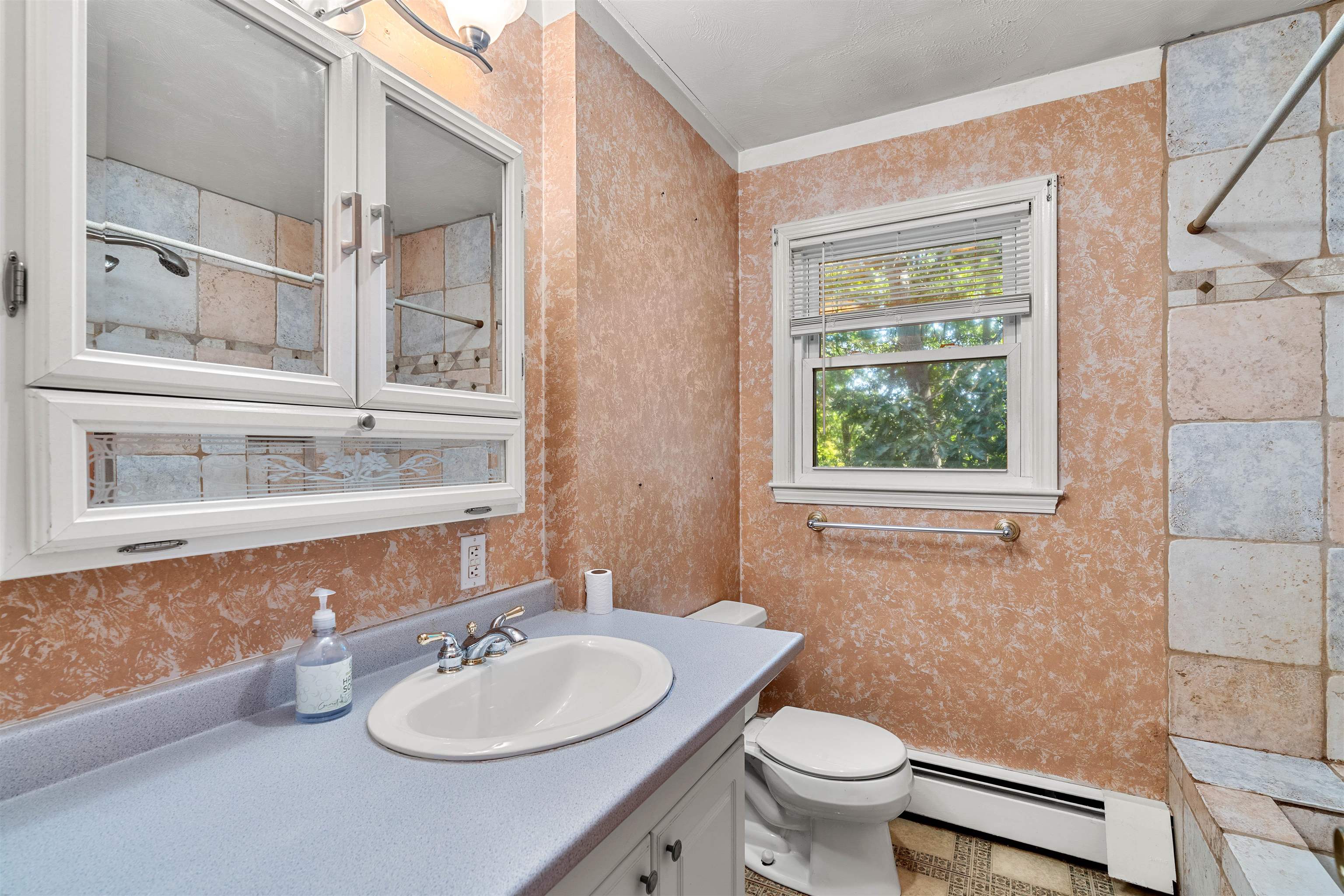 3 Betty Lane Property Photo 16