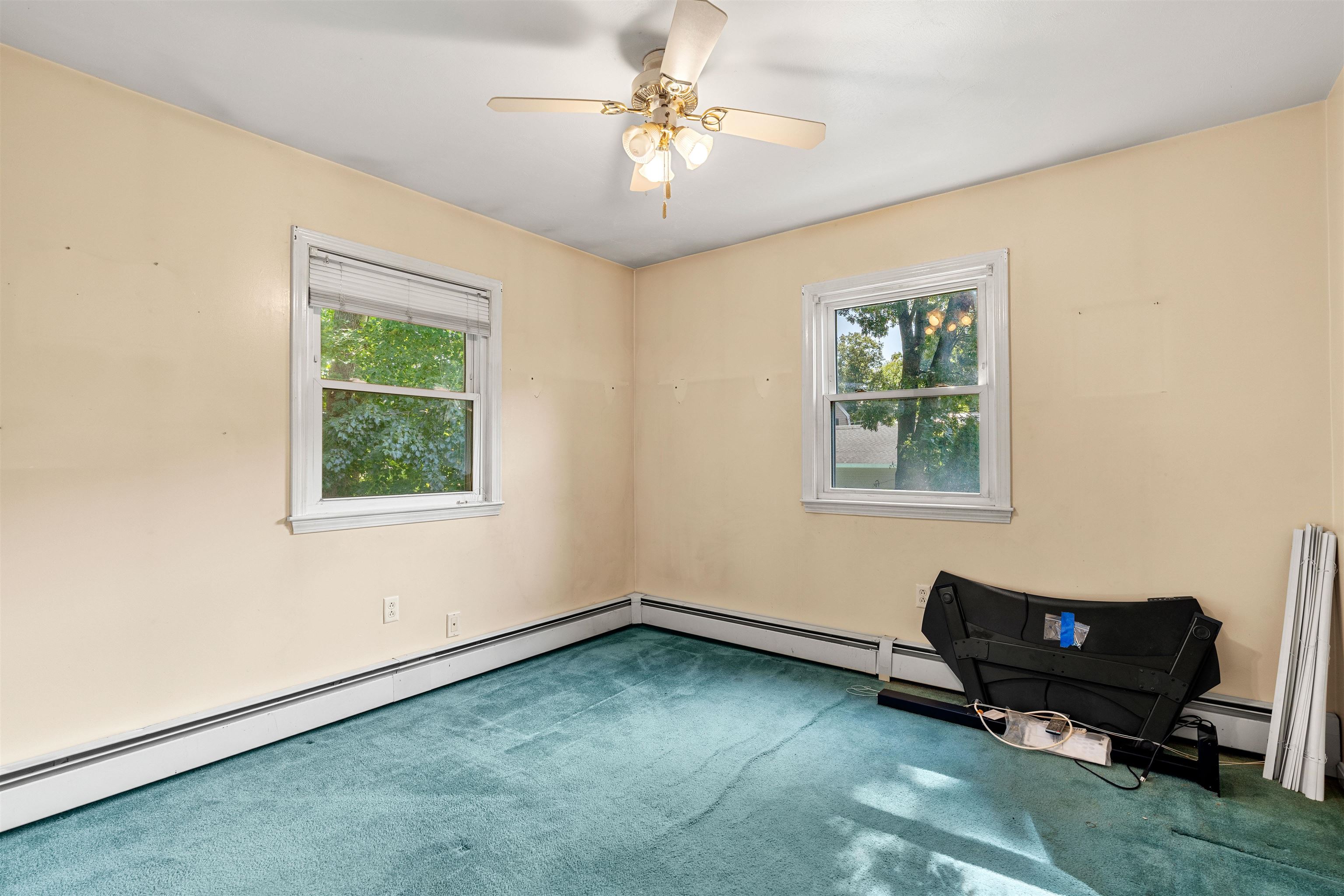 3 Betty Lane Property Photo 18