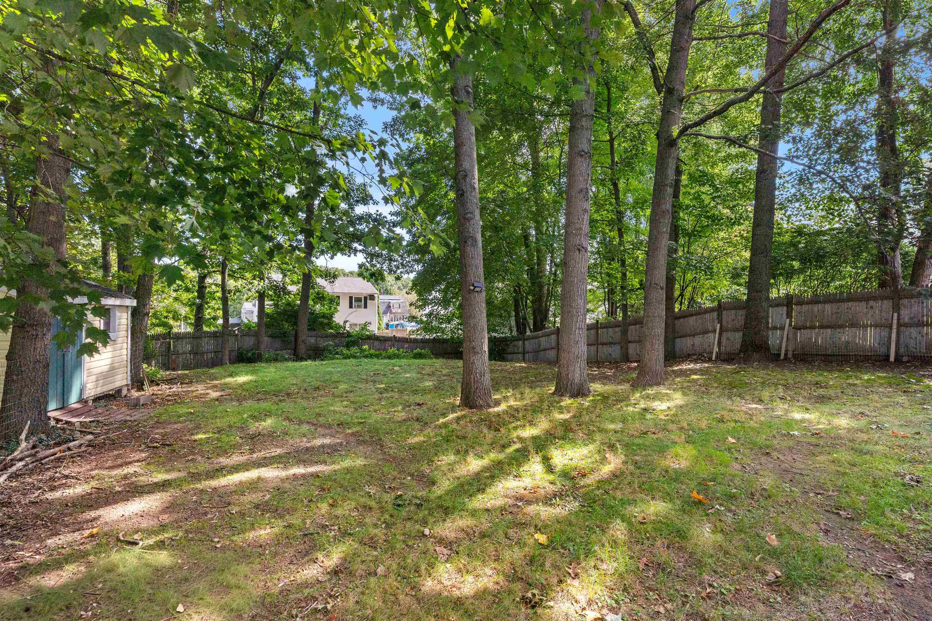3 Betty Lane Property Photo 29