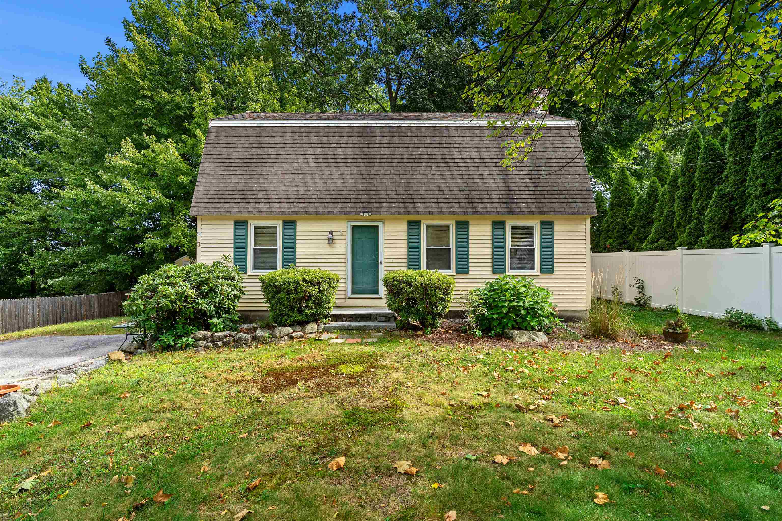 3 Betty Lane Property Photo 40