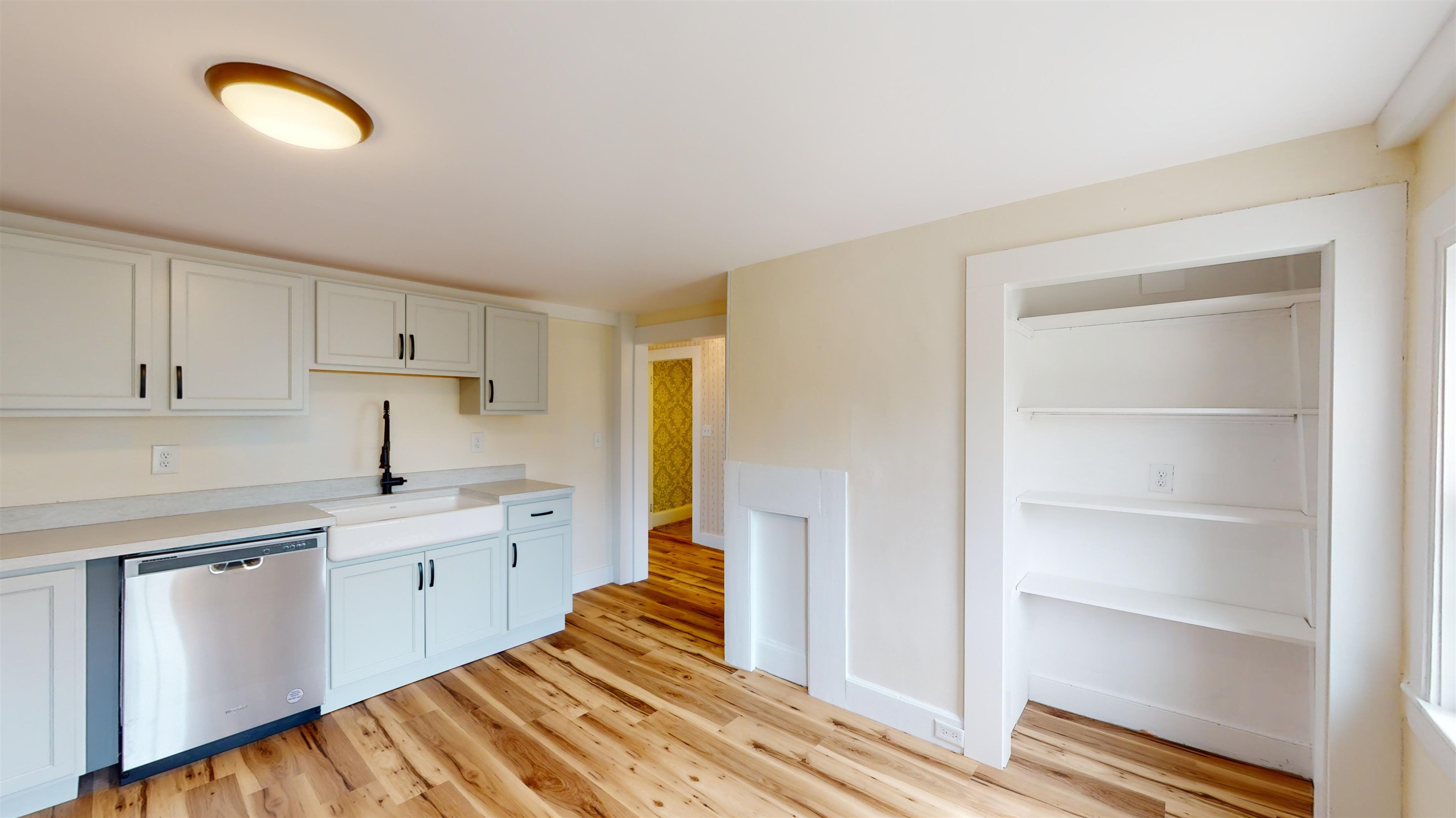 140 Pleasant Street Property Photo 20