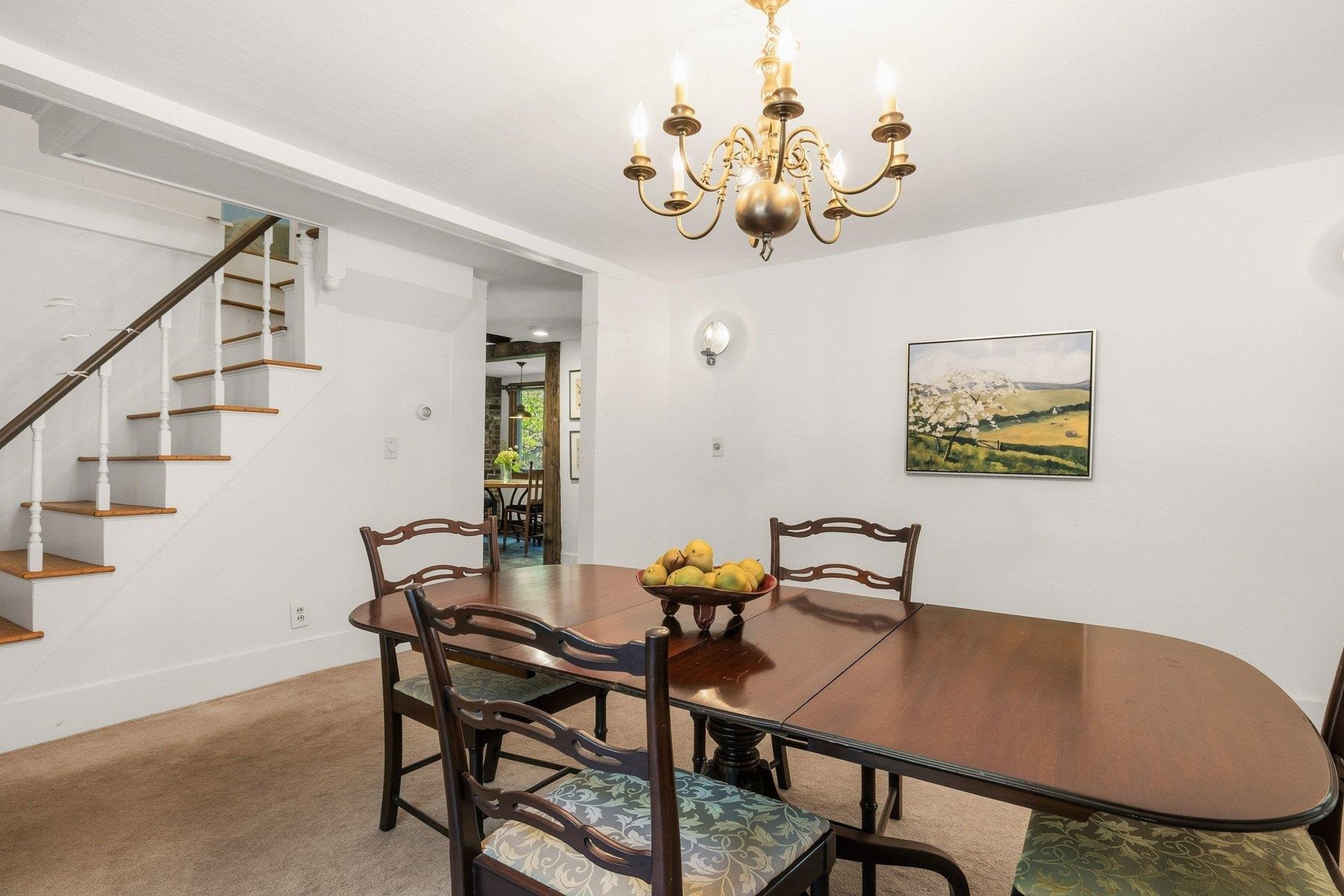 172 Packers Falls Road Property Photo 11
