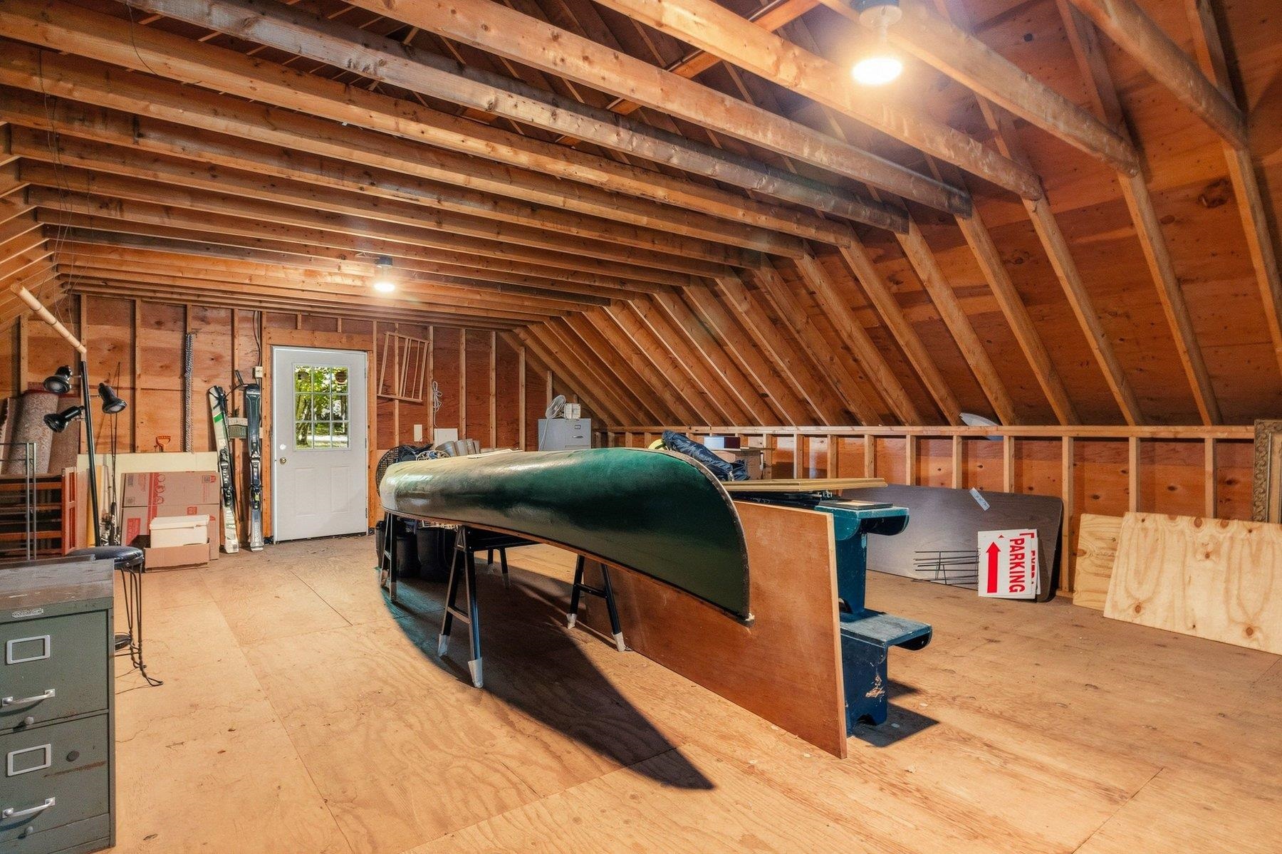 172 Packers Falls Road Property Photo 47