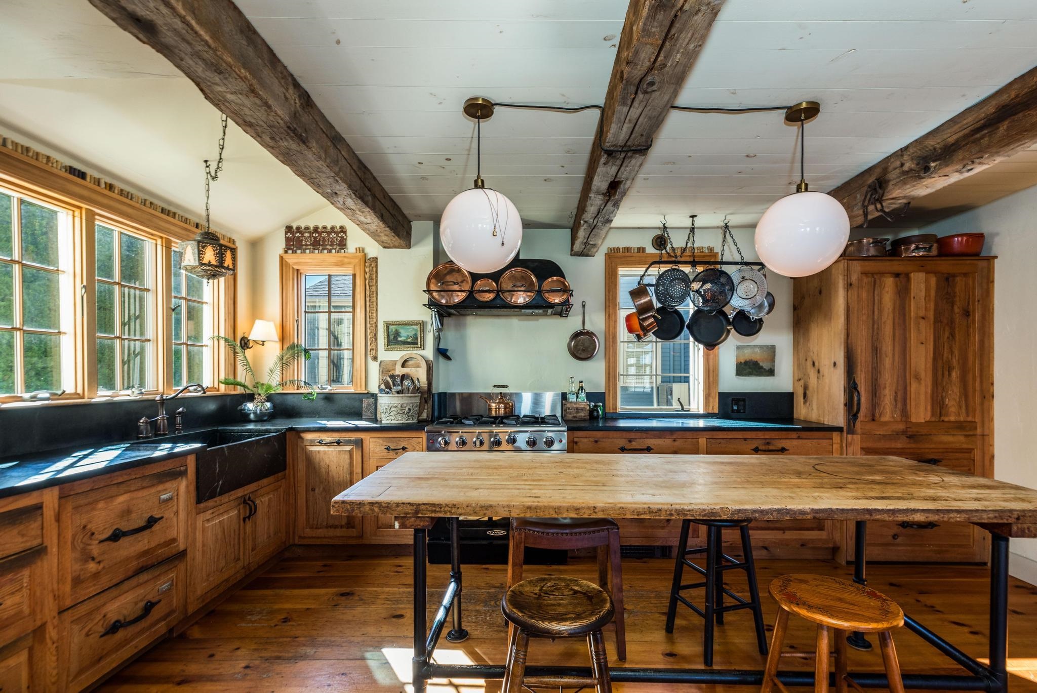 122 New Castle Avenue Property Photo 10