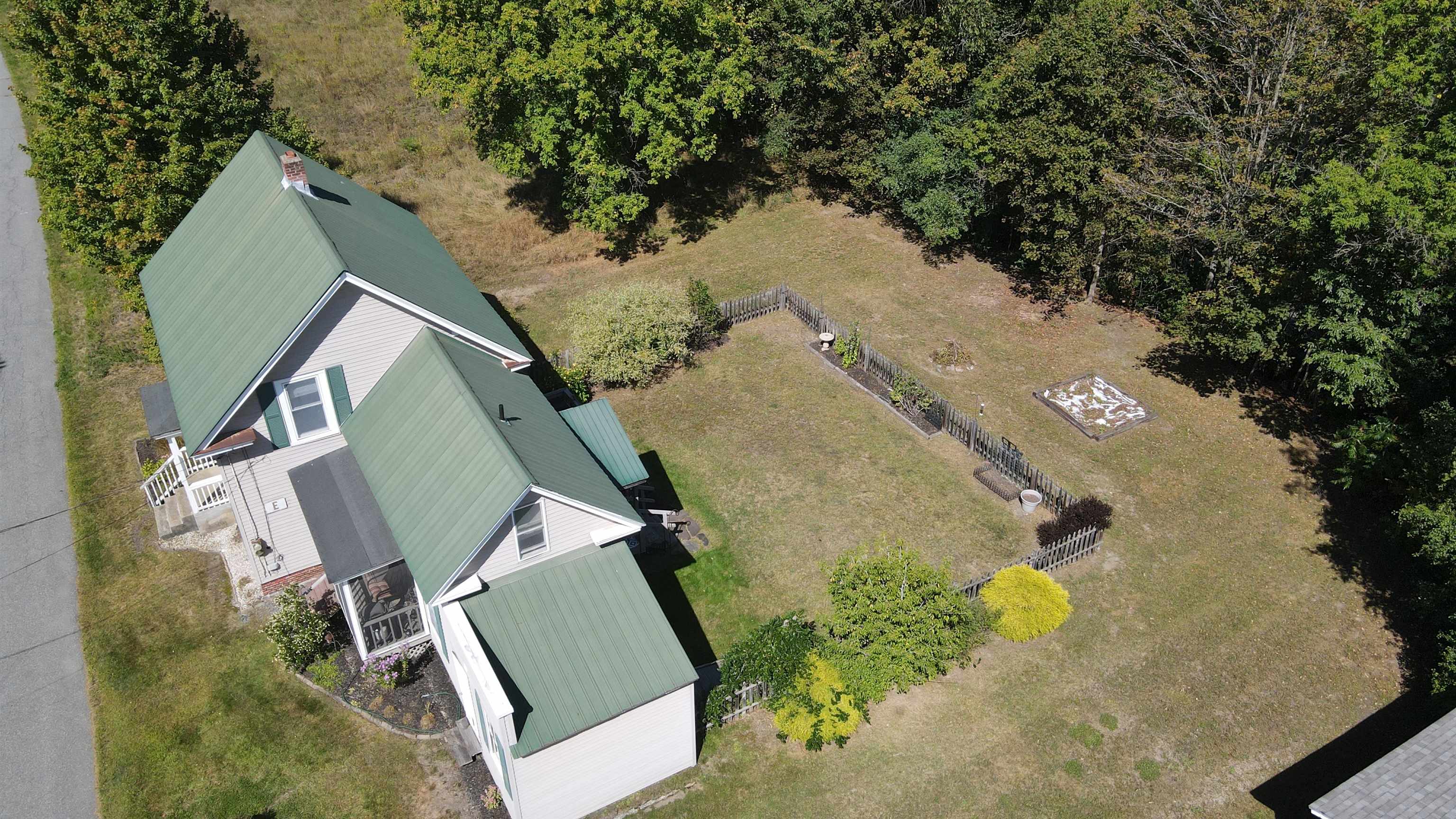 10 Pearl Street Property Photo 2