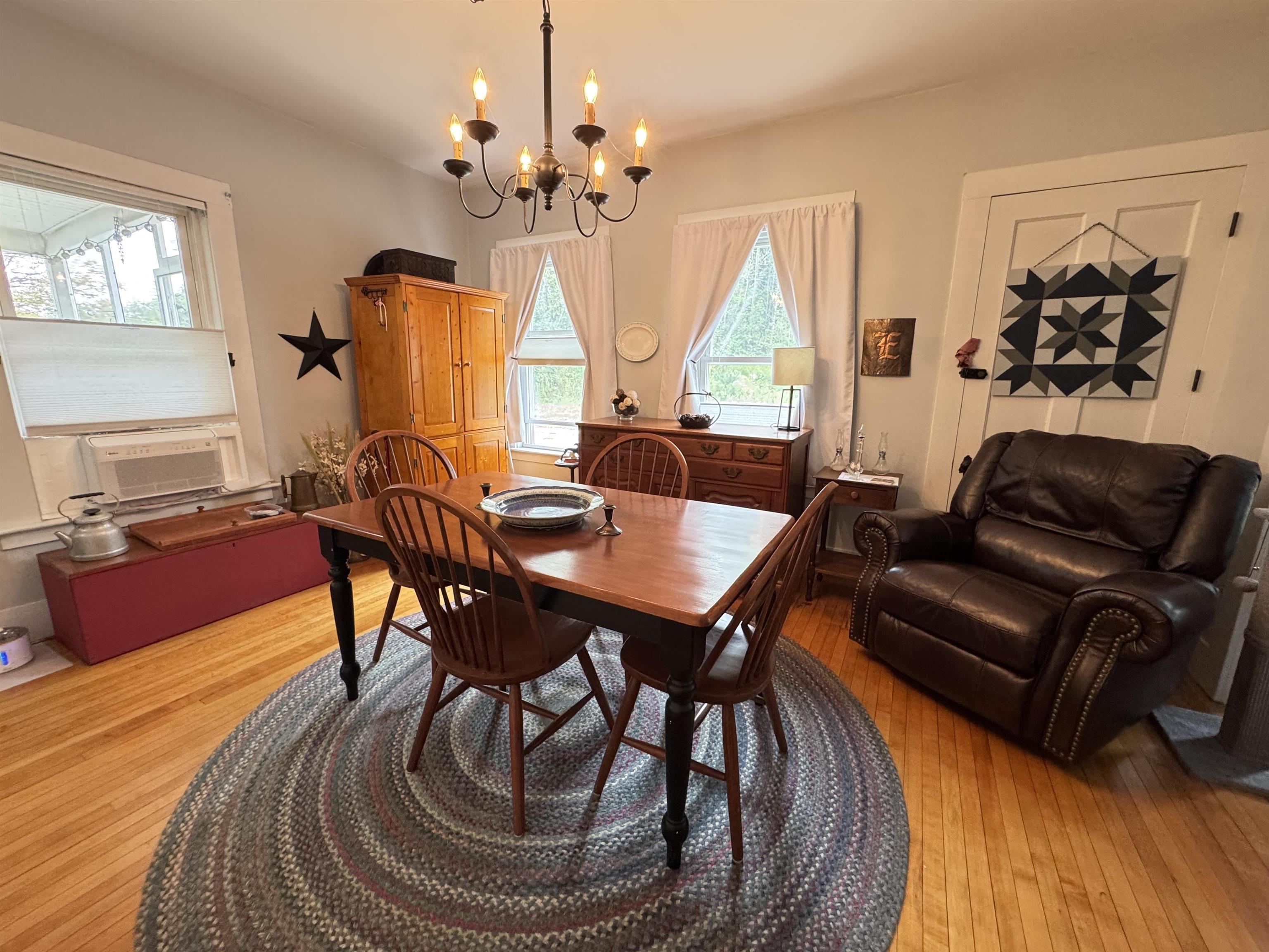 10 Pearl Street Property Photo 5