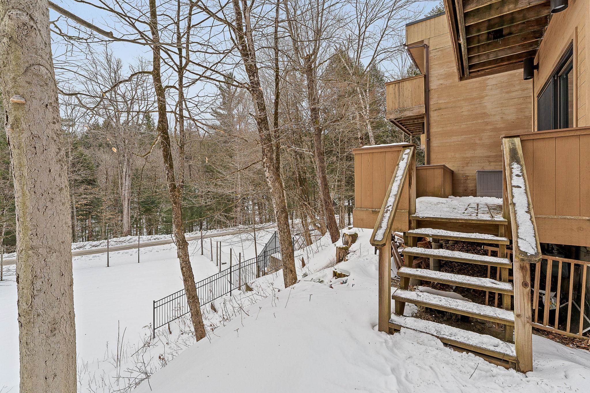 19 Timberline Drive Property Photo 16