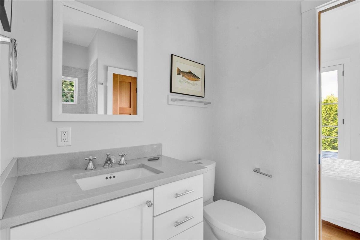 470 Evergreen Woods Road Property Photo 9