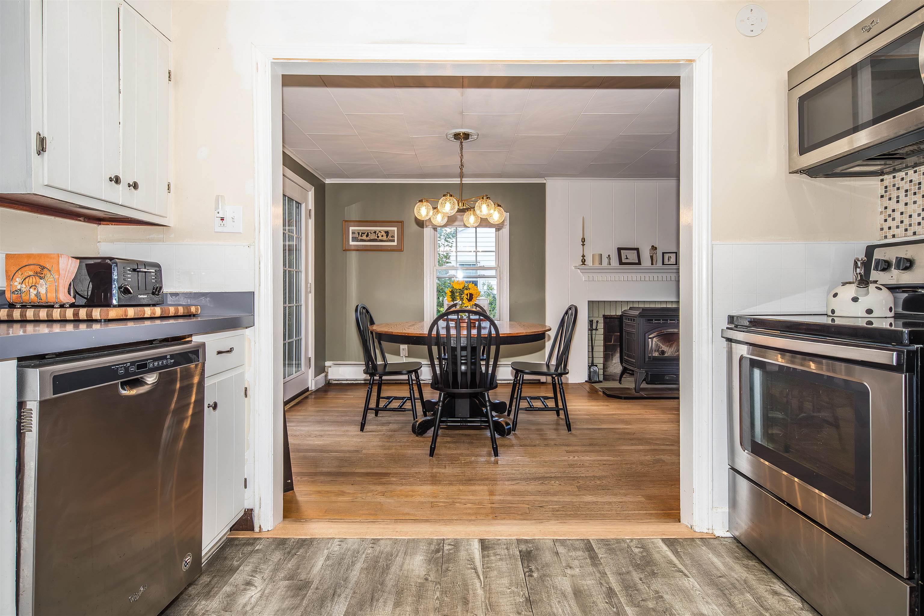 80 Davis Street Property Photo 8