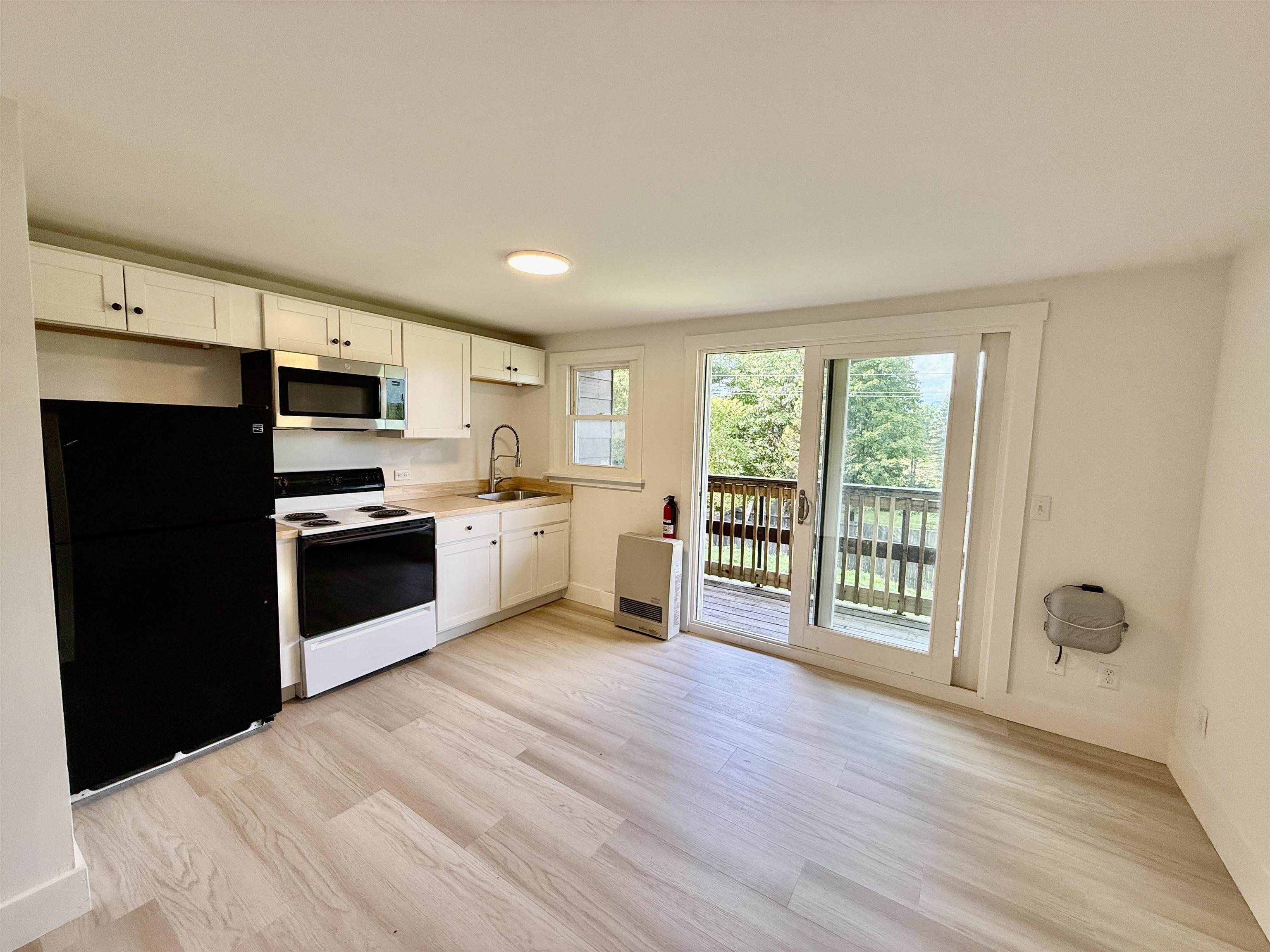 473 Maple Street Property Photo 1