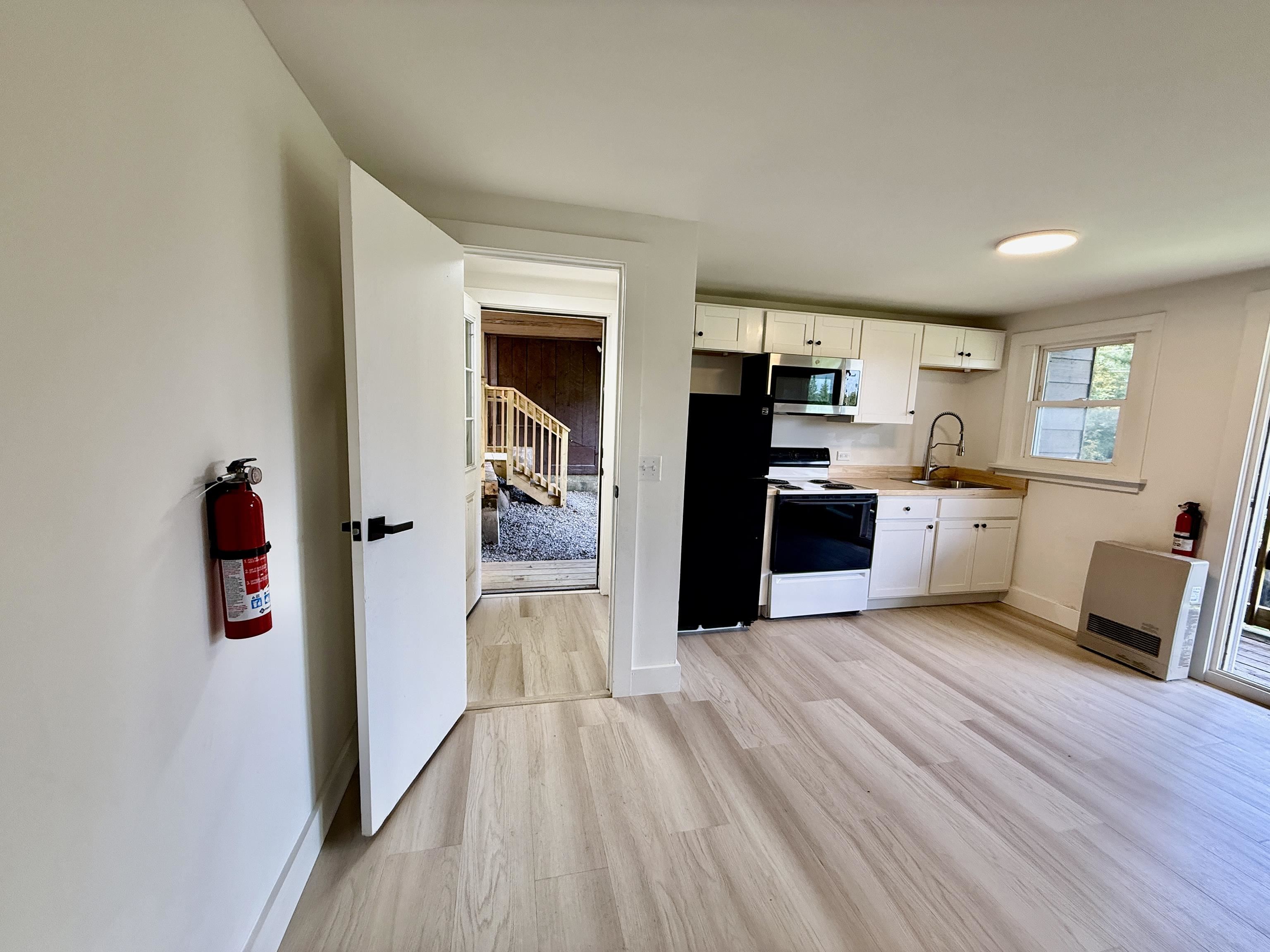 473 Maple Street Property Photo 2
