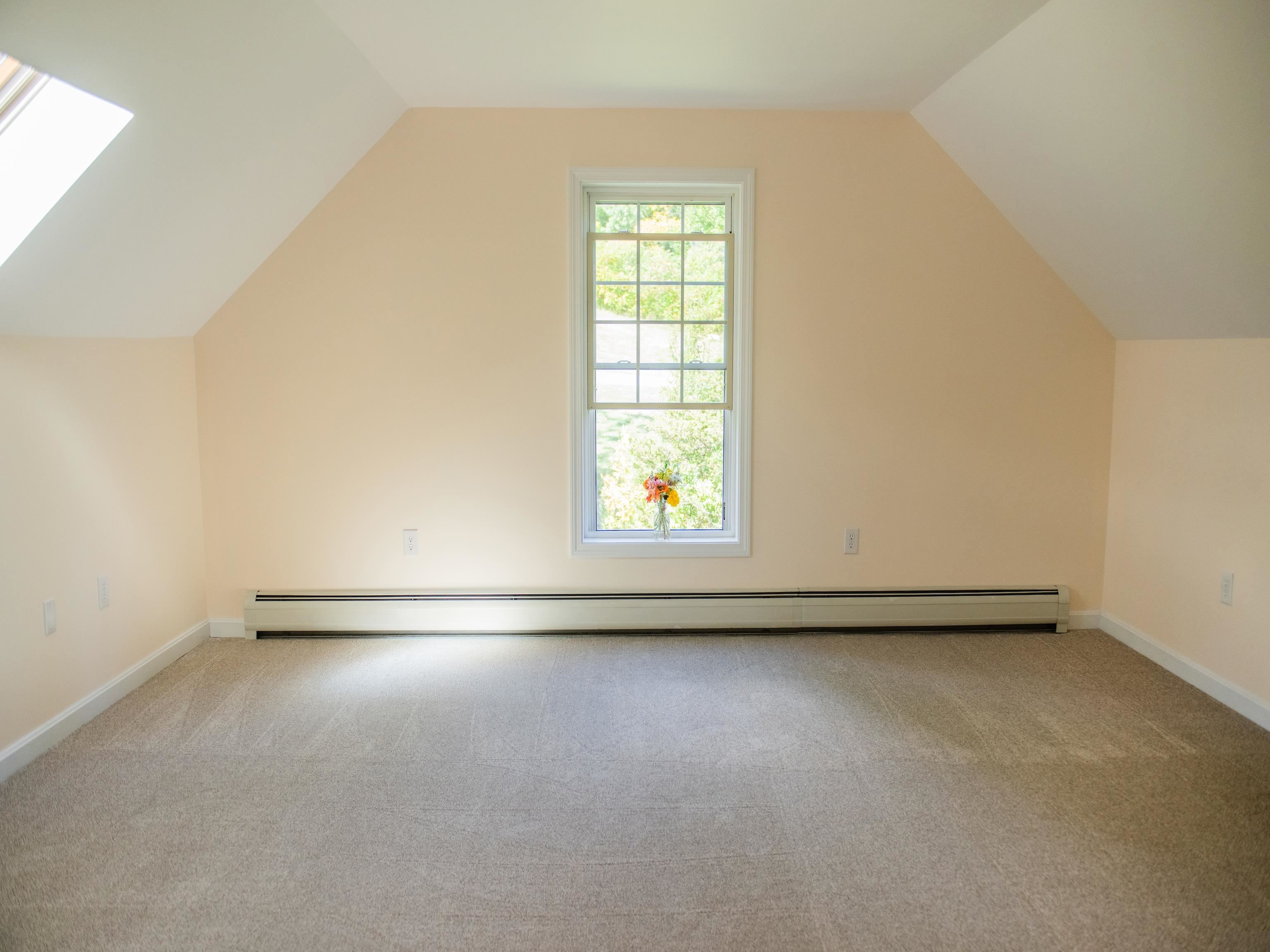 6 Country Commons Property Photo 16