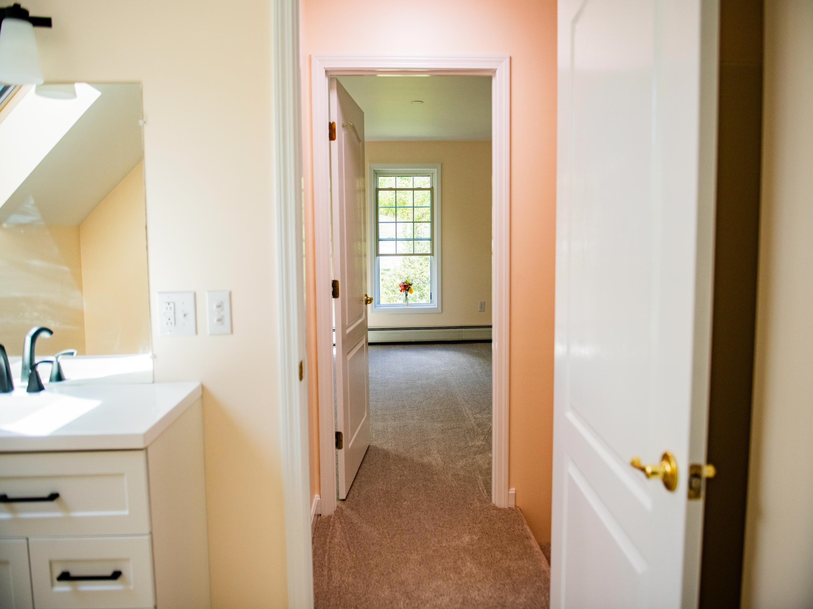 6 Country Commons Property Photo 21
