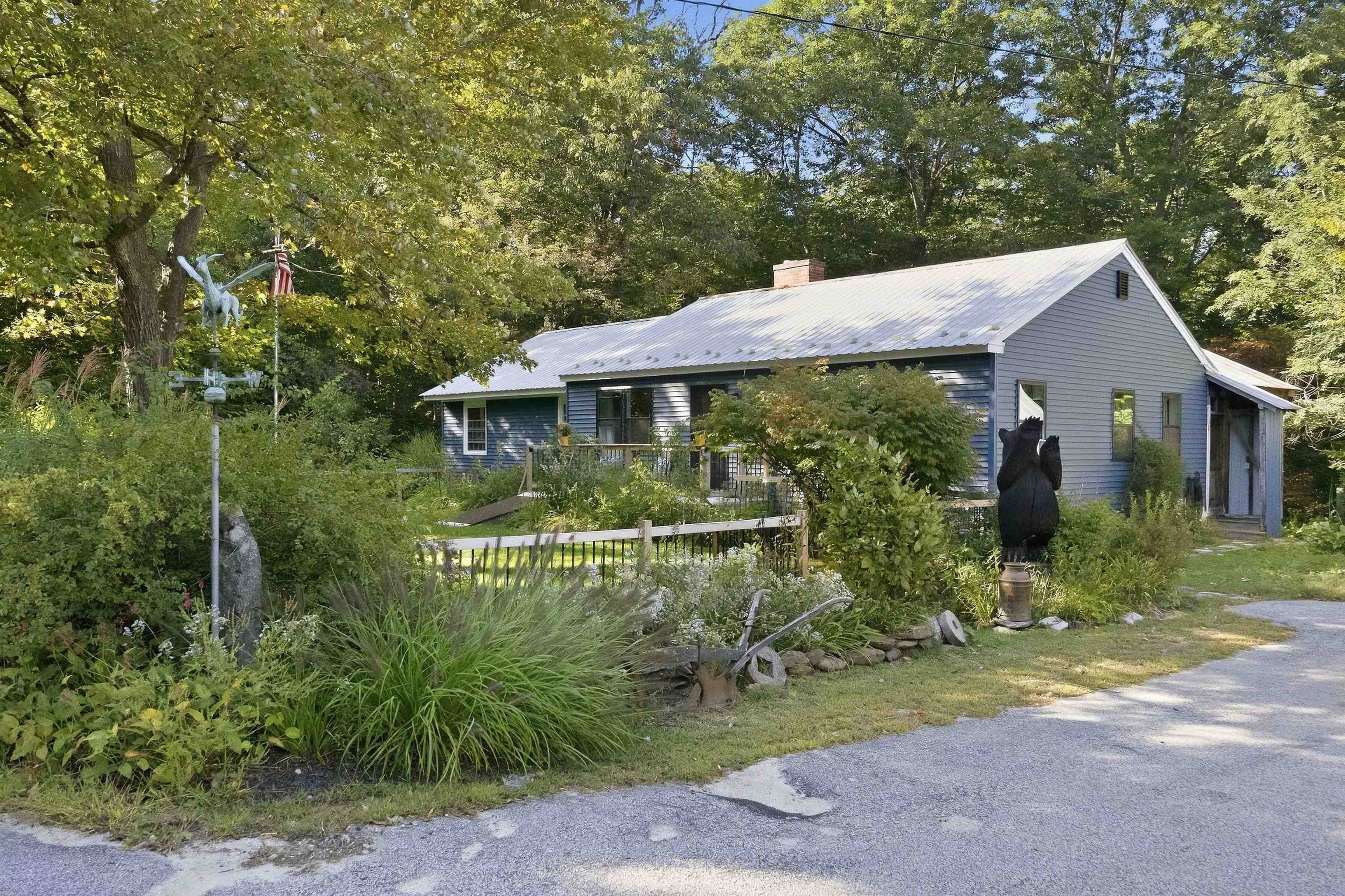 144 White Plains Road Property Photo 1