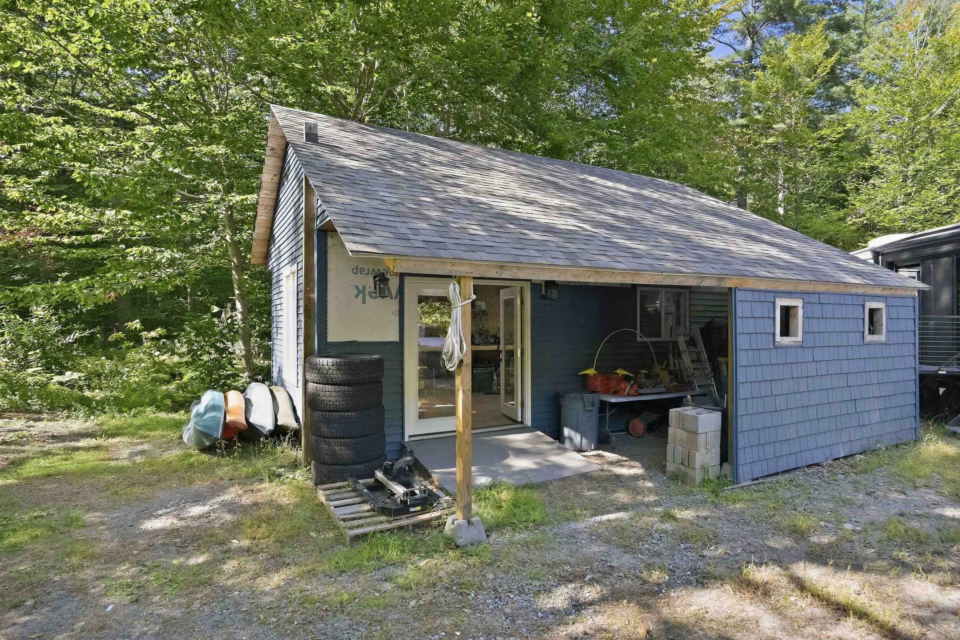144 White Plains Road Property Photo 10