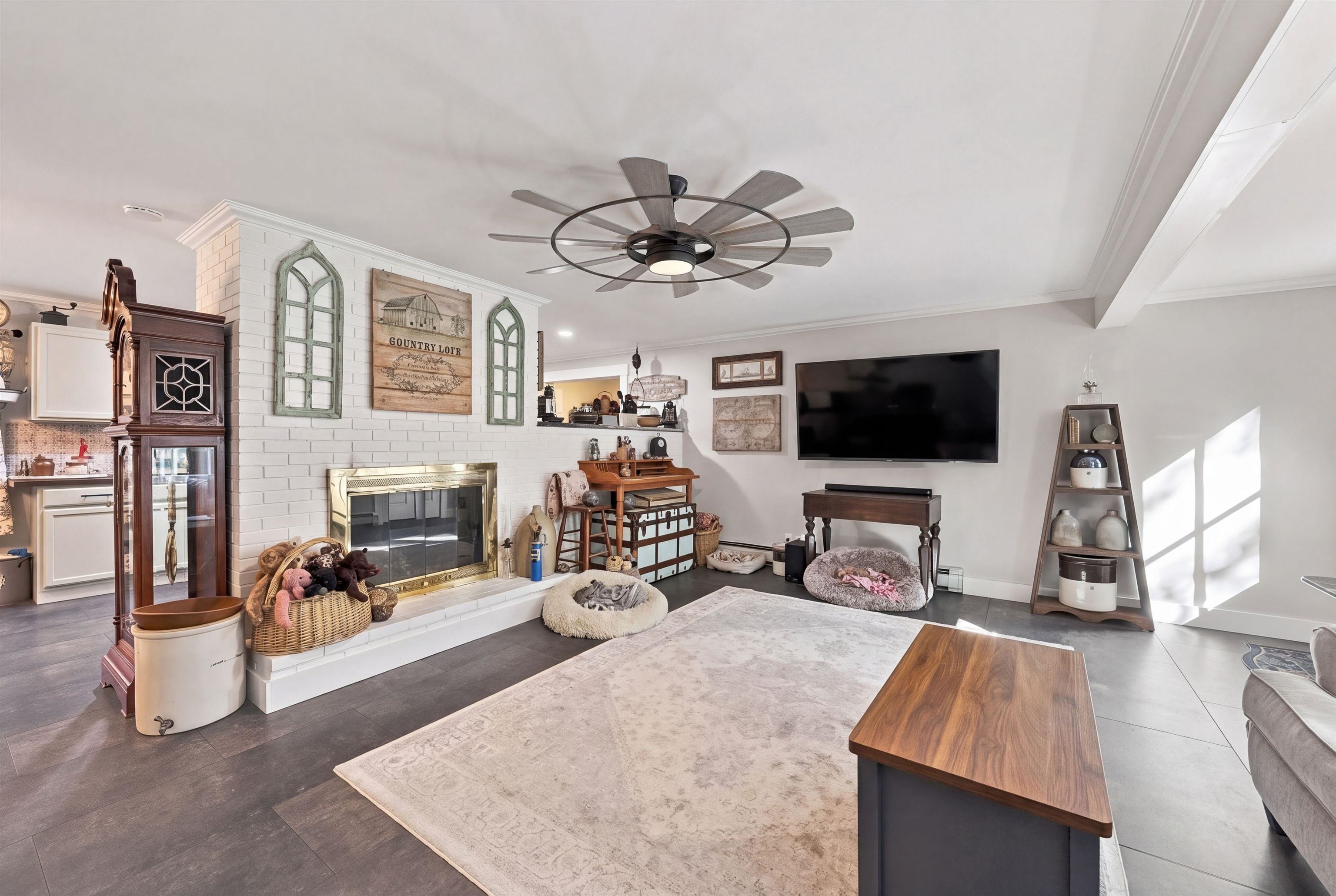 144 White Plains Road Property Photo 14