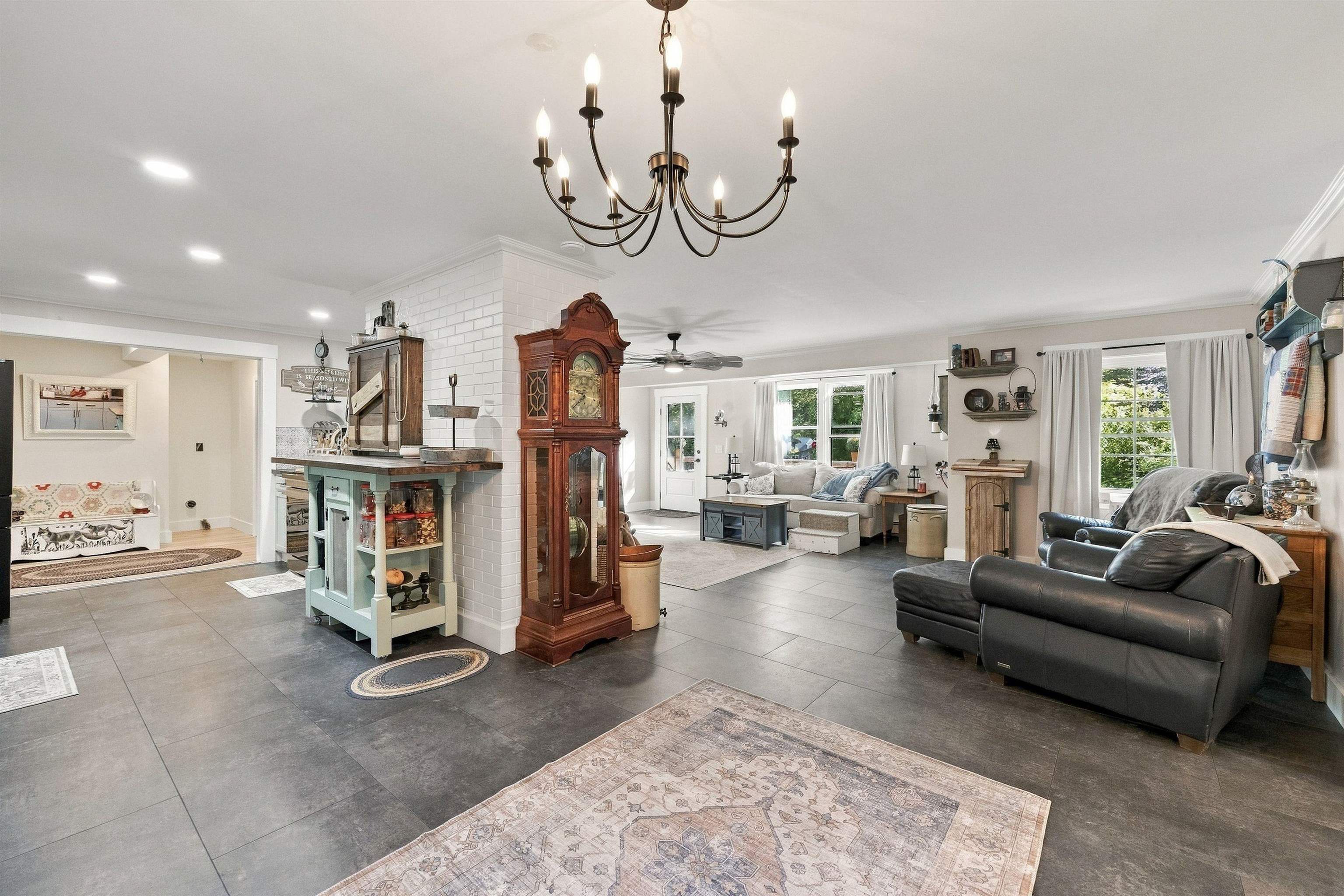 144 White Plains Road Property Photo 19