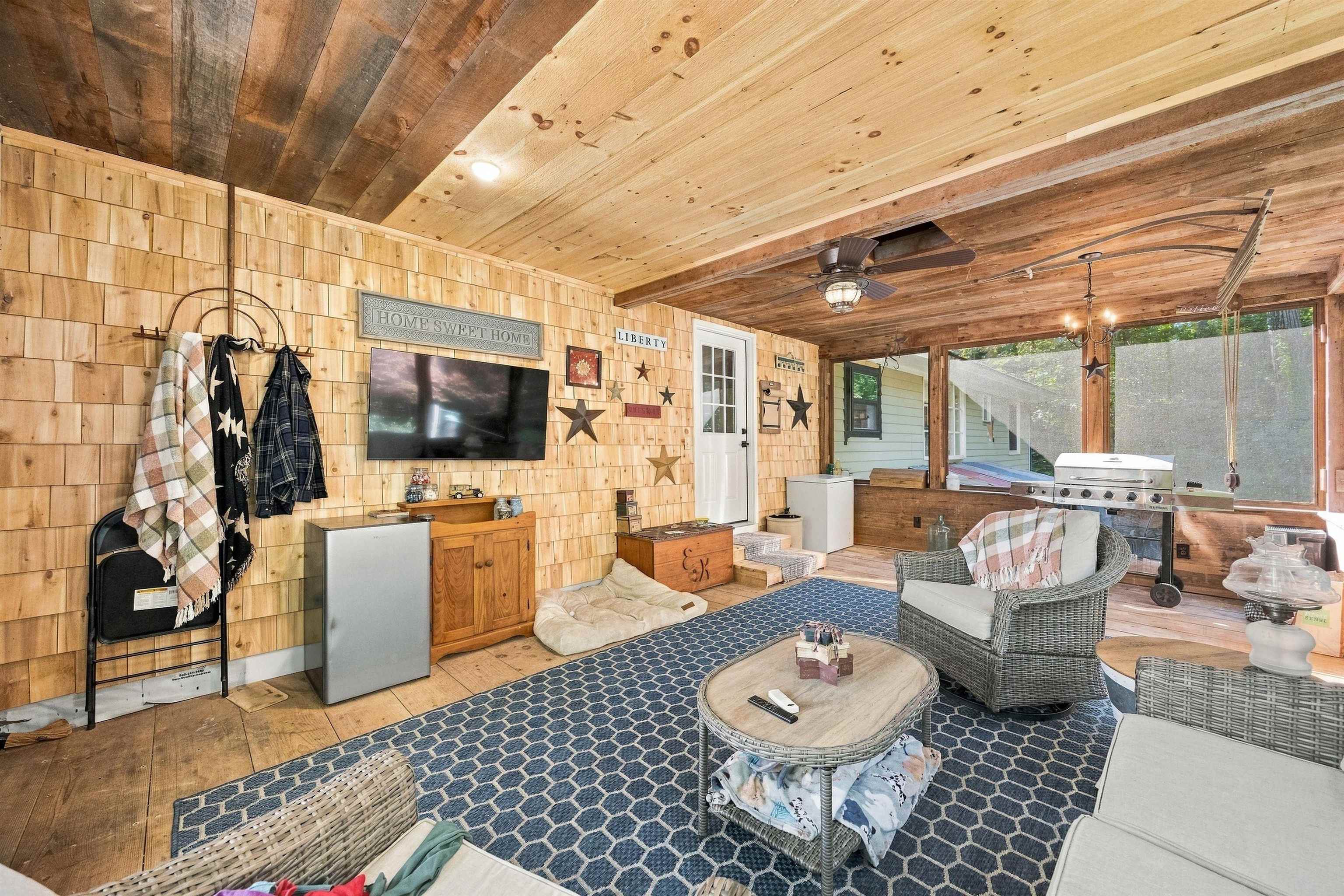 144 White Plains Road Property Photo 47