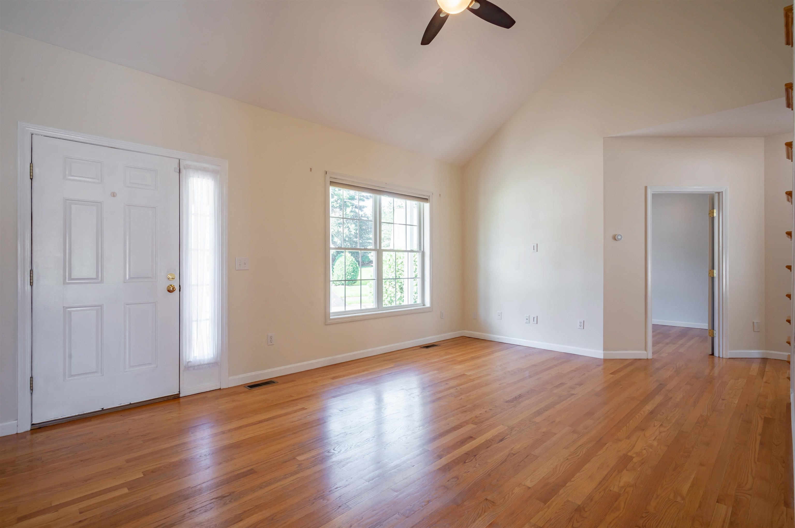 2 Usher Lane Property Photo 11