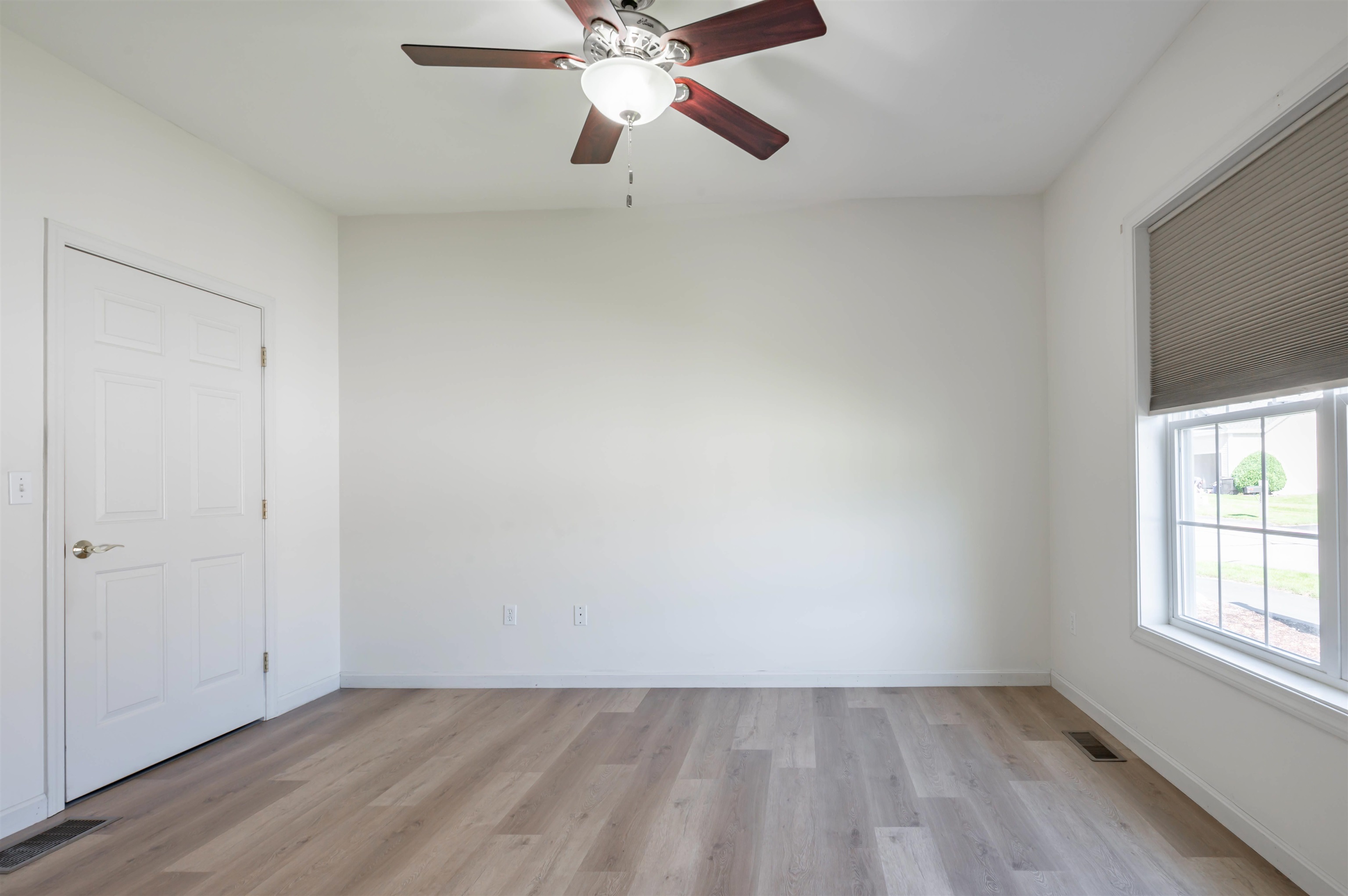 2 Usher Lane Property Photo 21