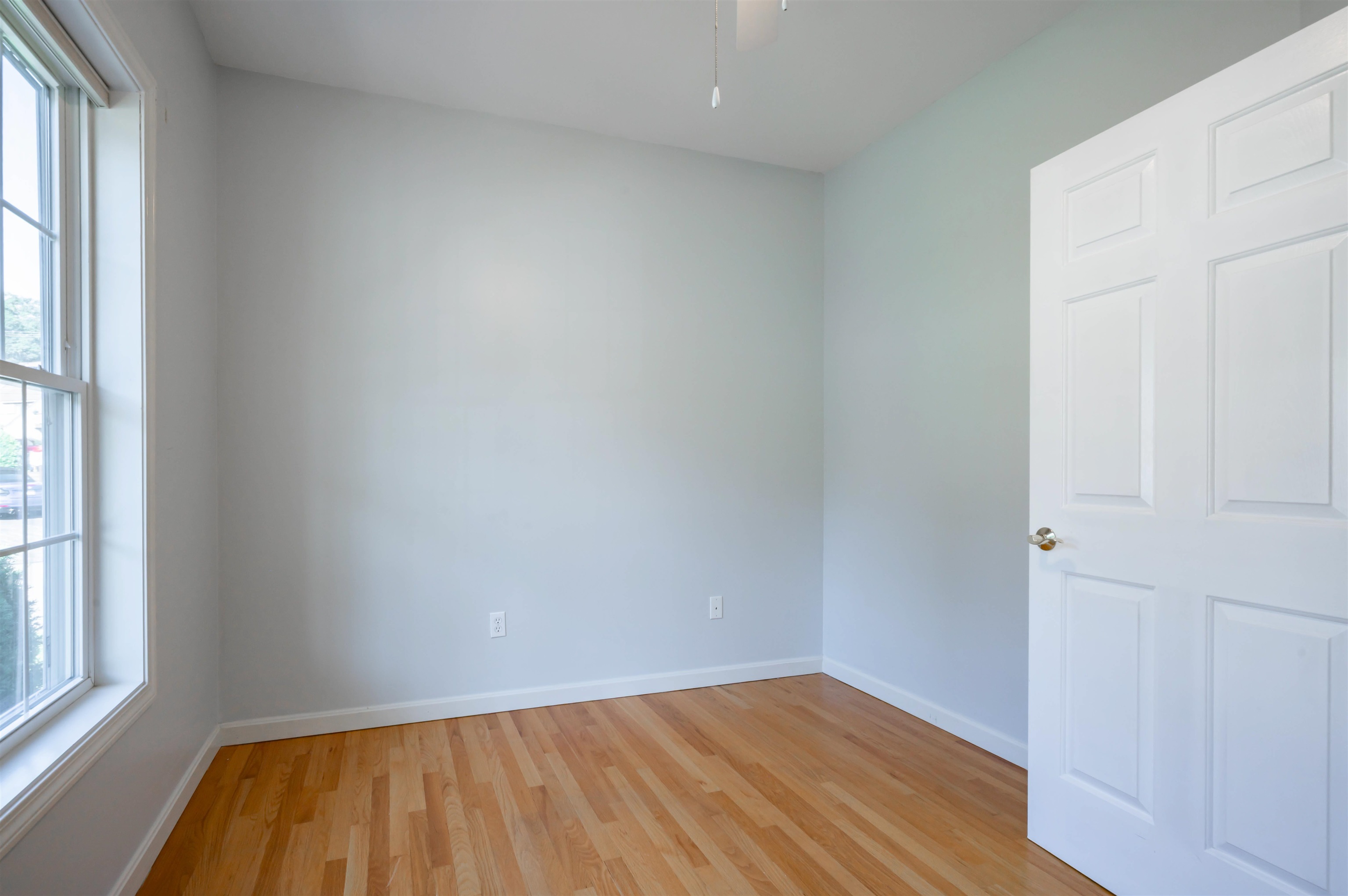 2 Usher Lane Property Photo 28