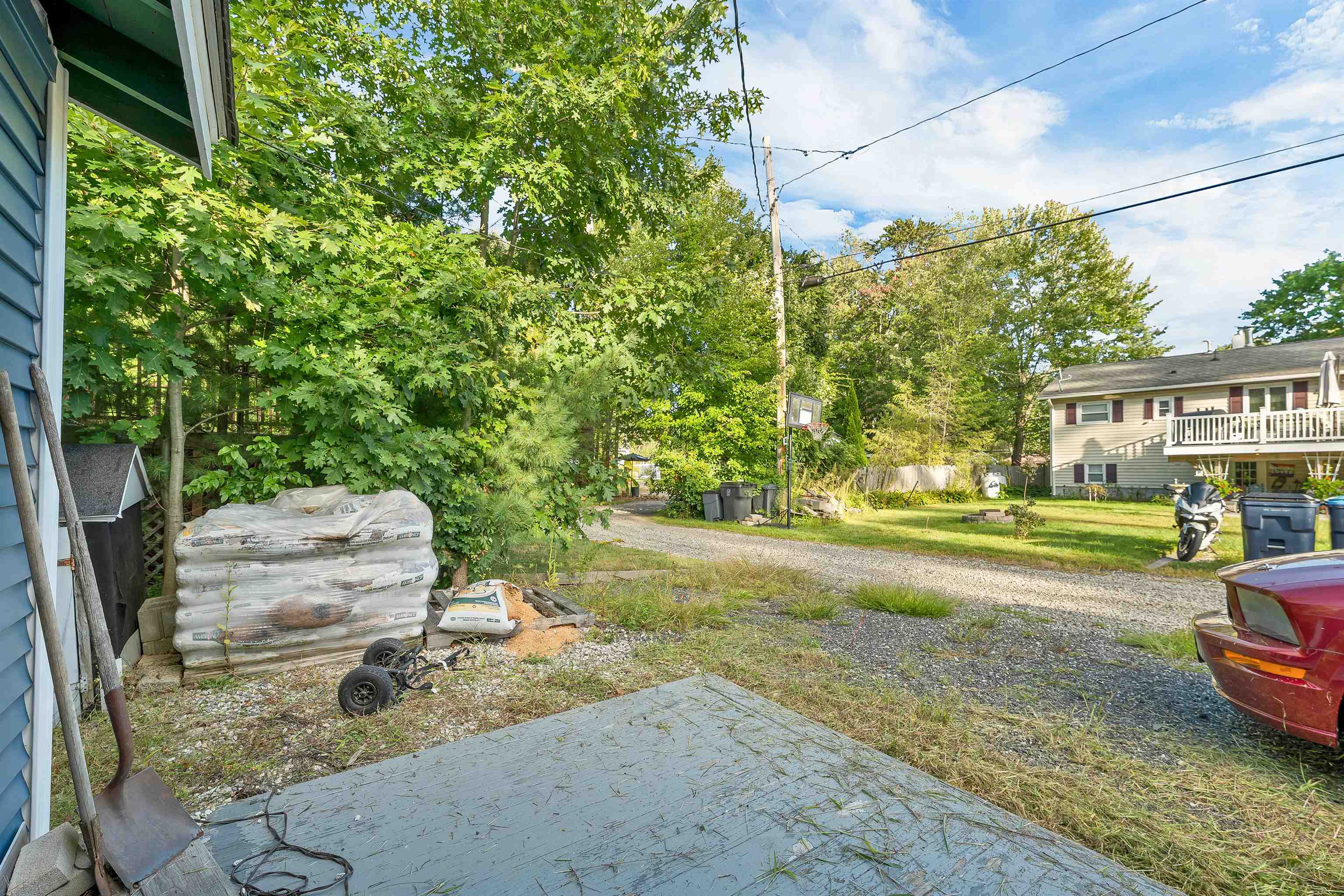 614 Collettes Grove Road Property Photo 6