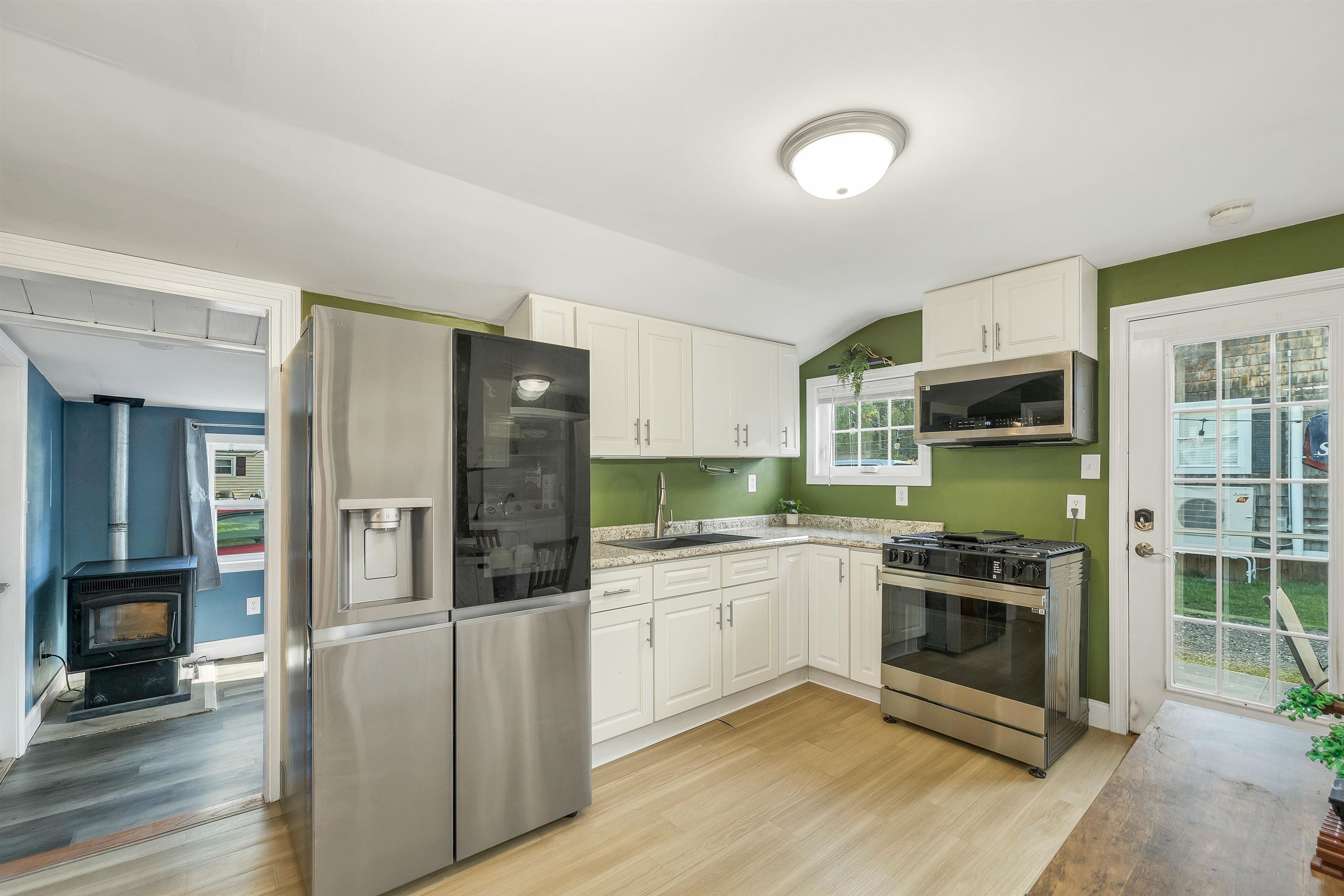 614 Collettes Grove Road Property Photo 27